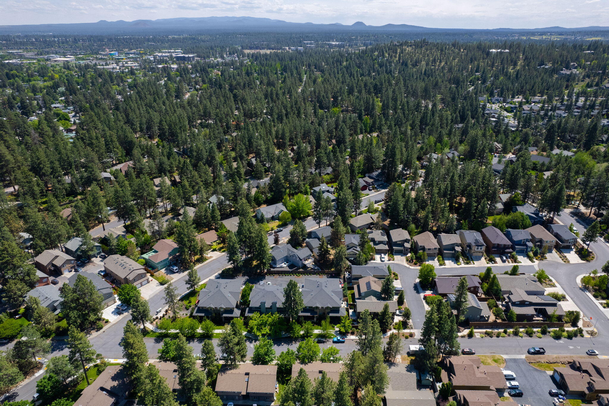 1595 NW Milwaukee Avenue