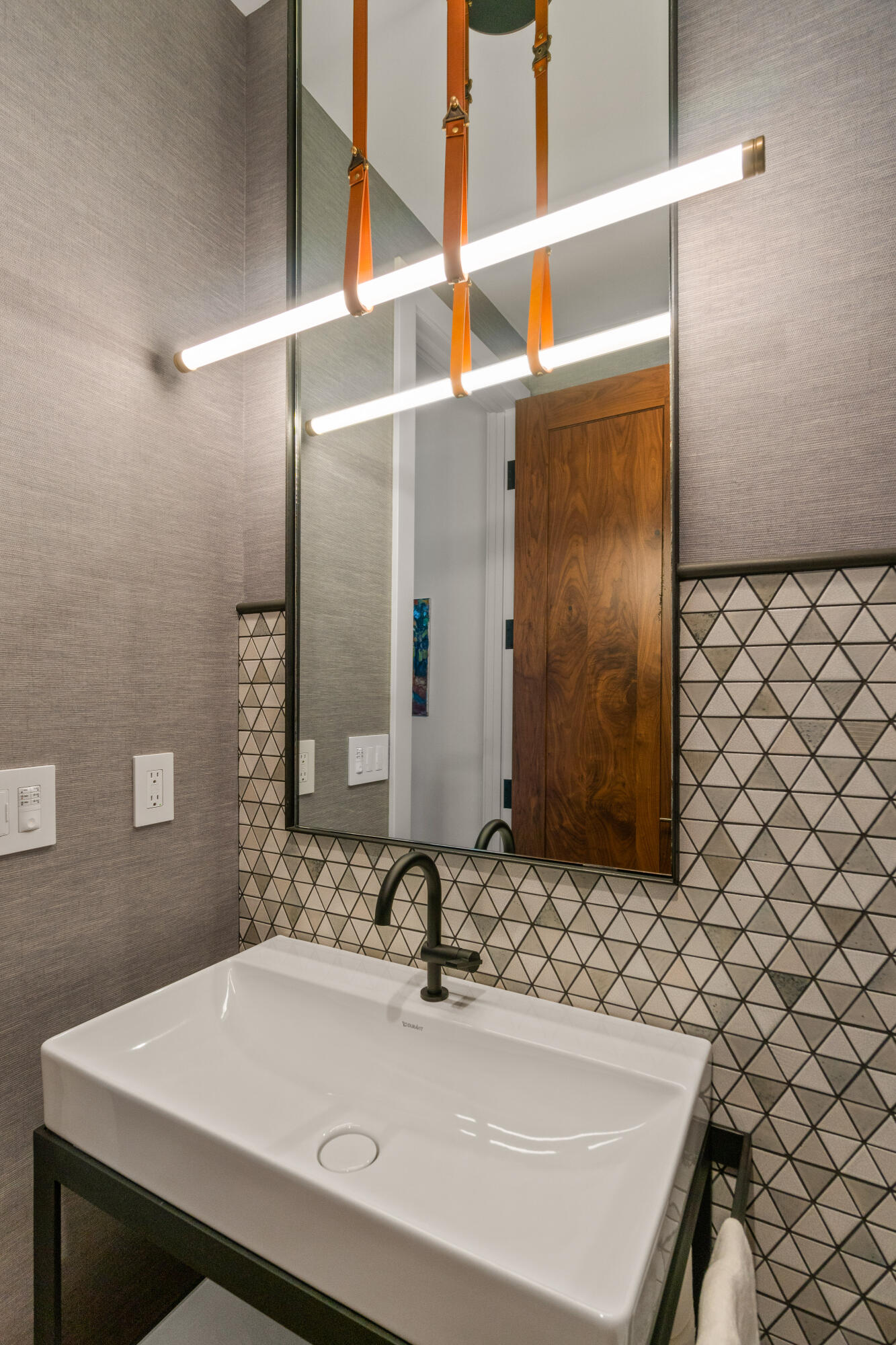 1477 NW Puccoon Court