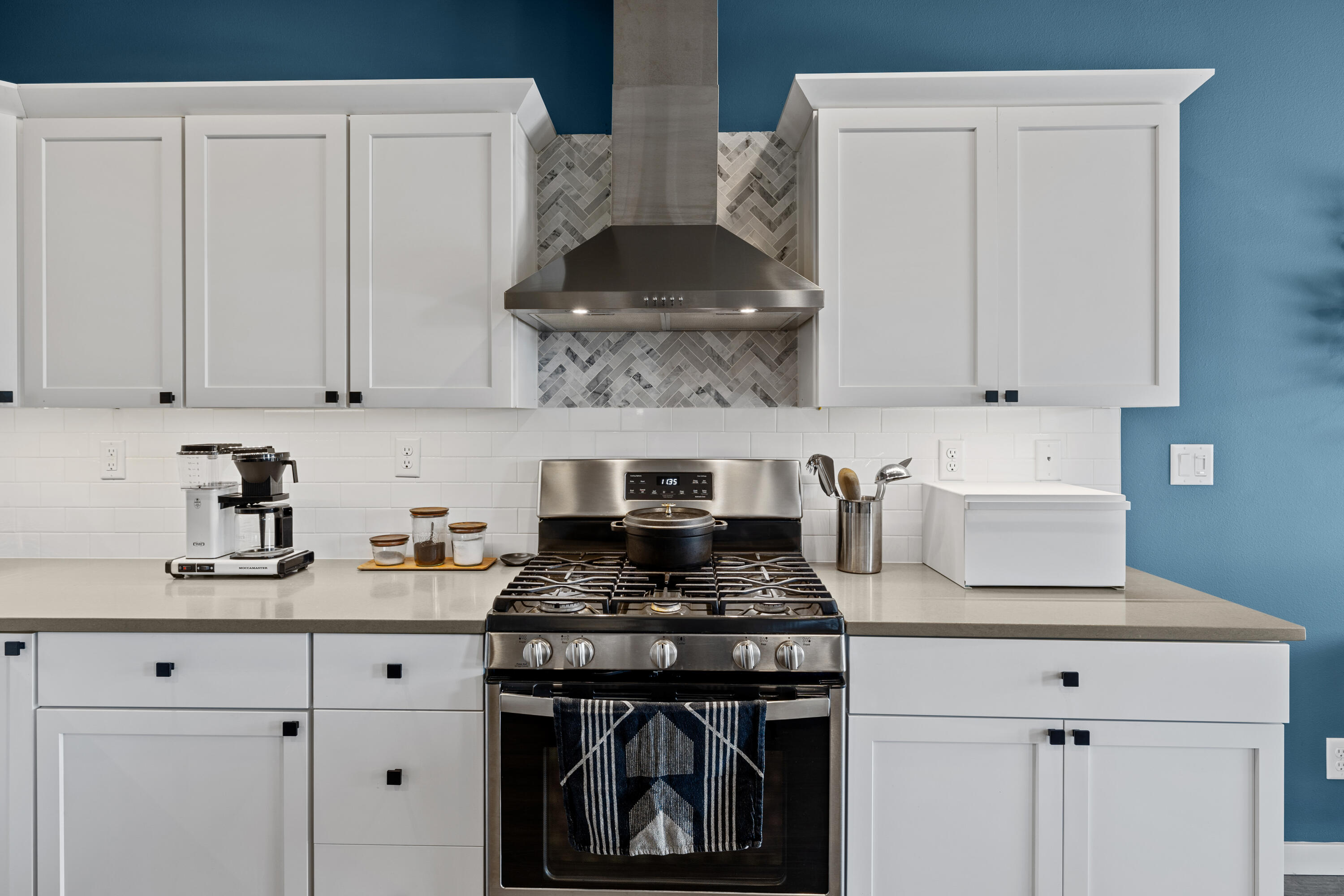 63872 Wellington Street