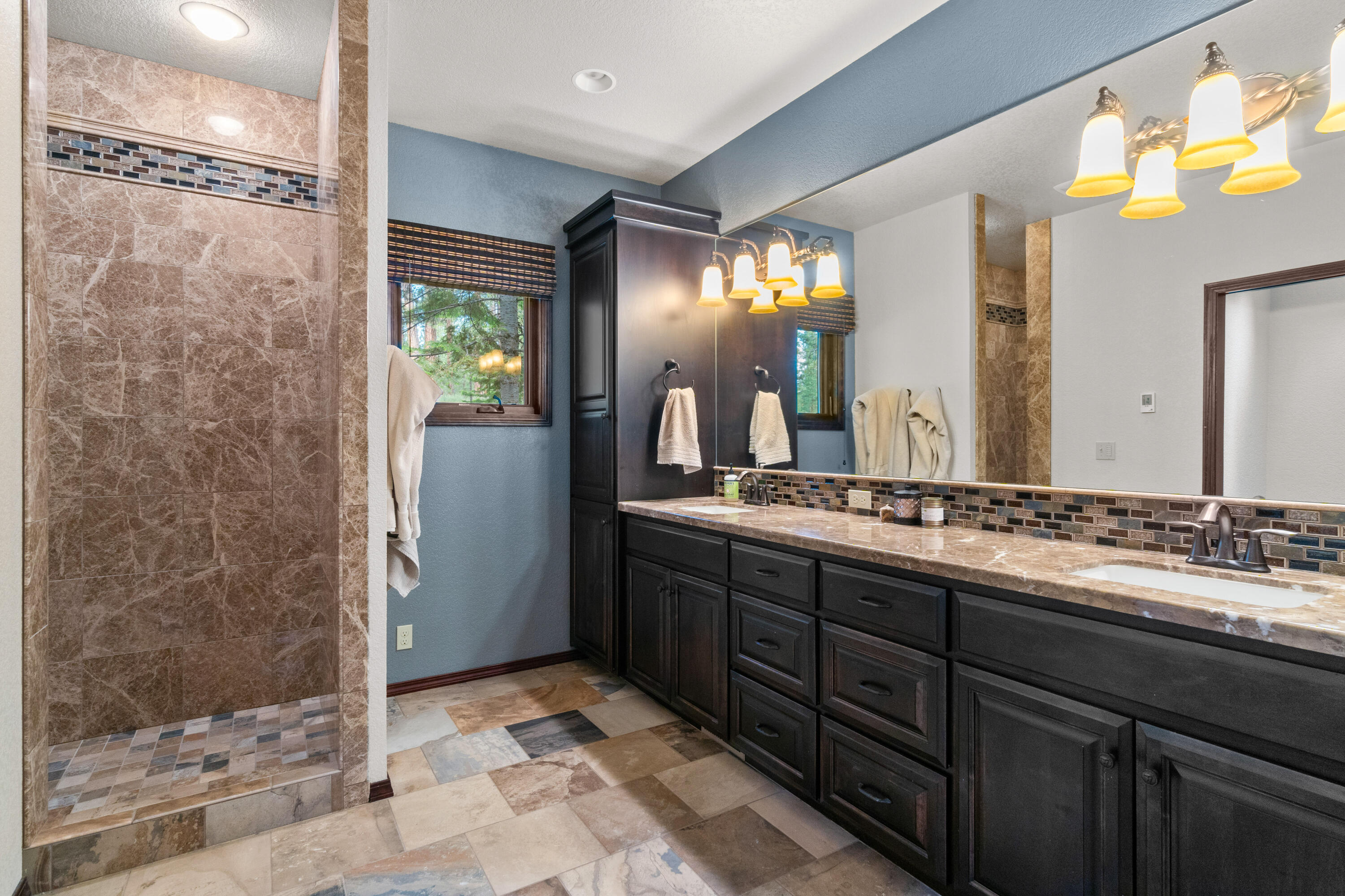 71032 Fiddleneck Lane