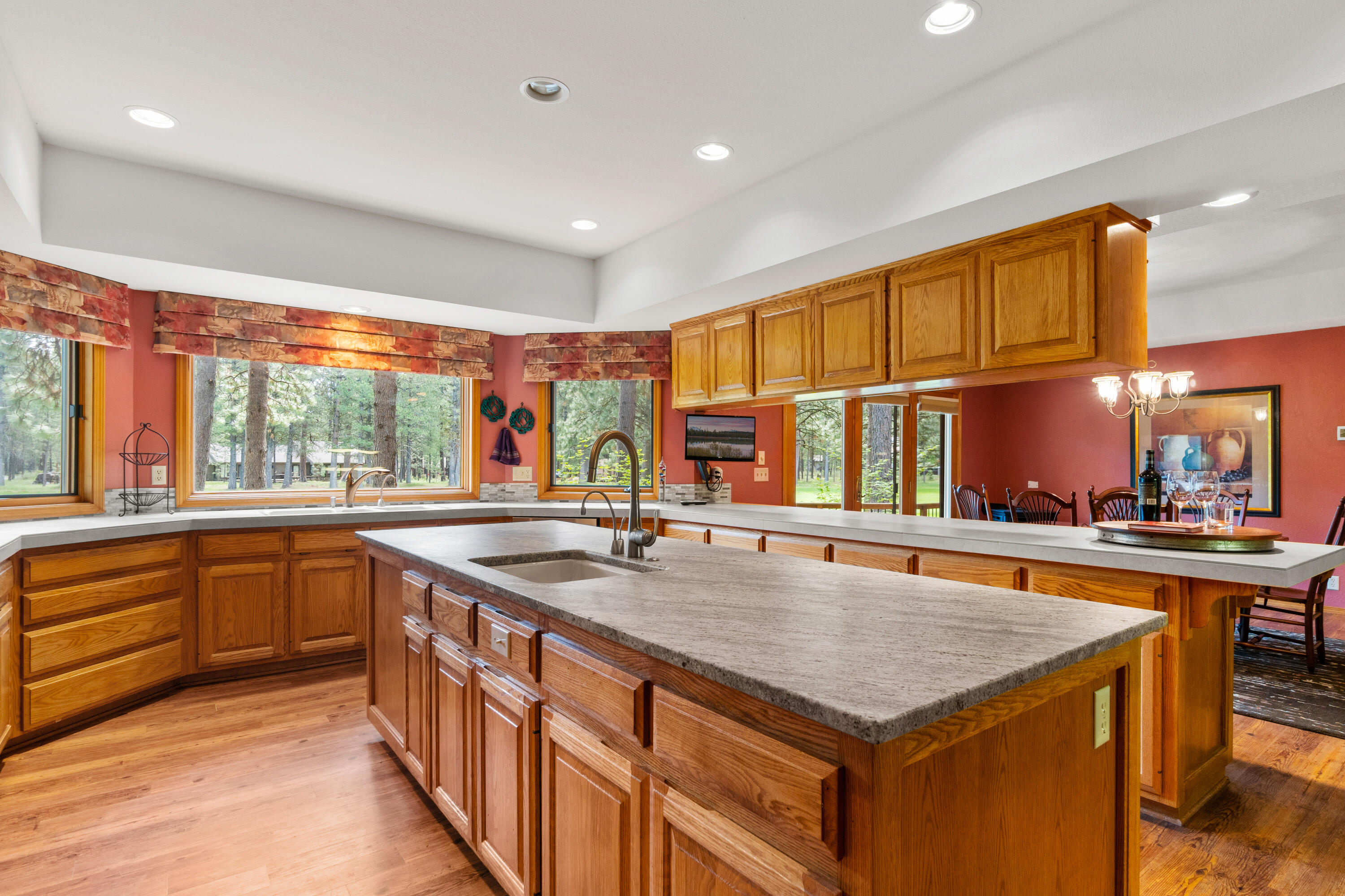 71032 Fiddleneck Lane