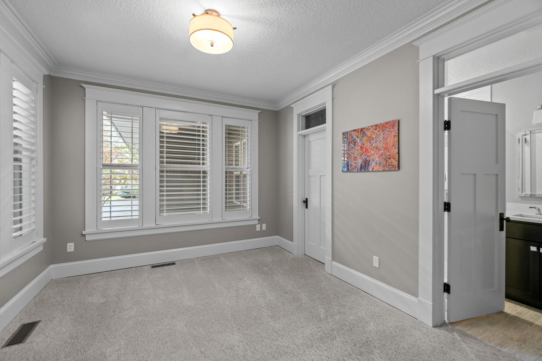 19356 Soda Springs Drive