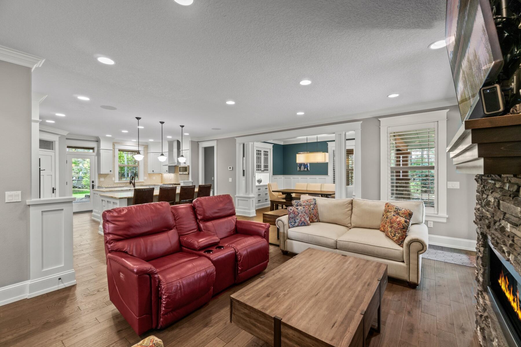 19356 Soda Springs Drive