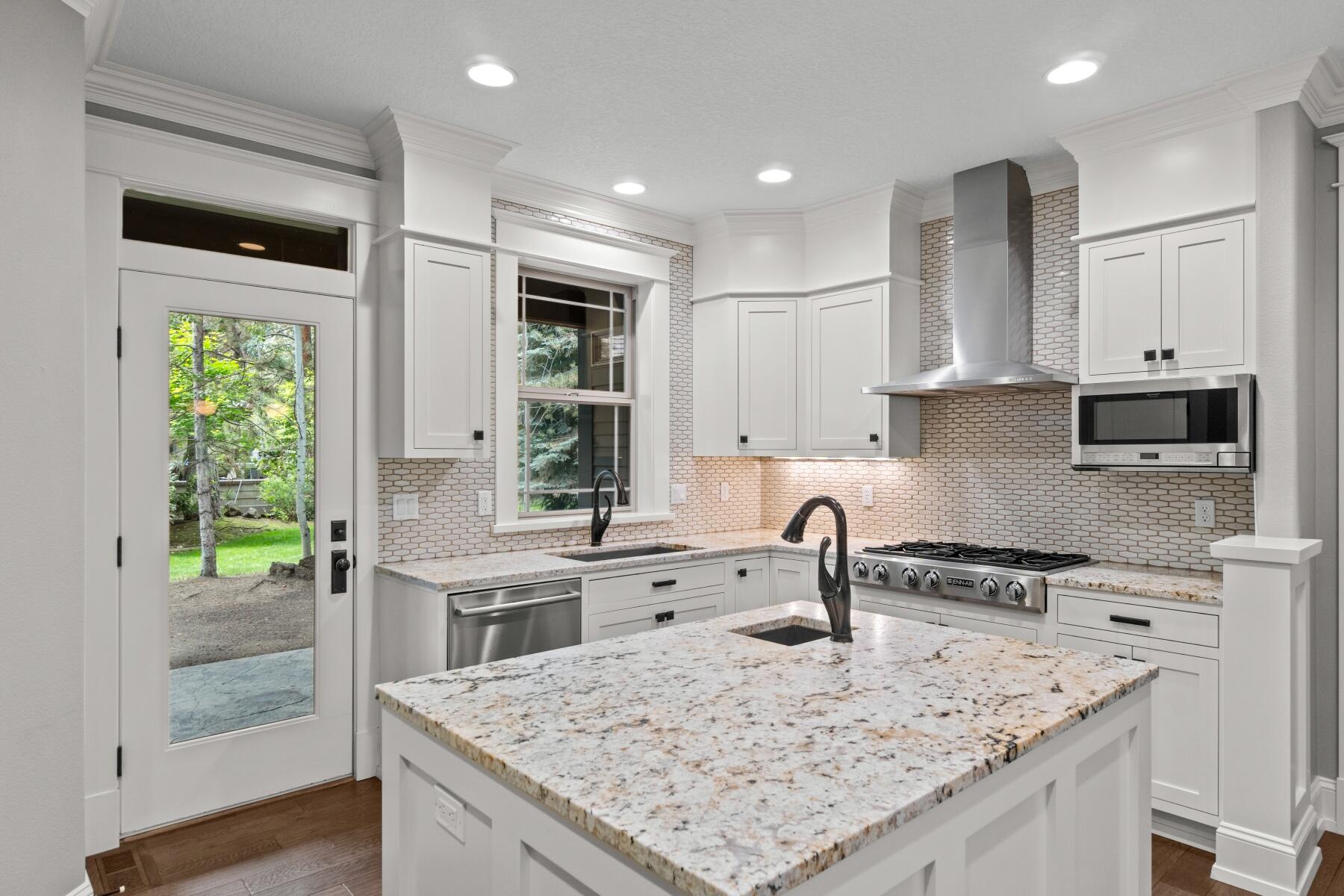 19356 Soda Springs Drive