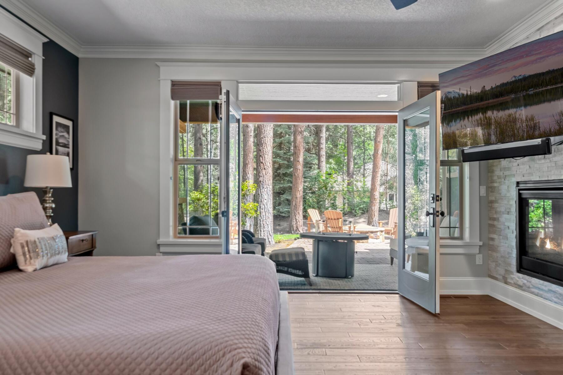 19356 Soda Springs Drive