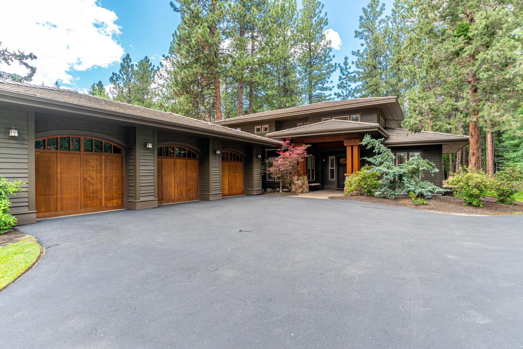 19356 Soda Springs Drive