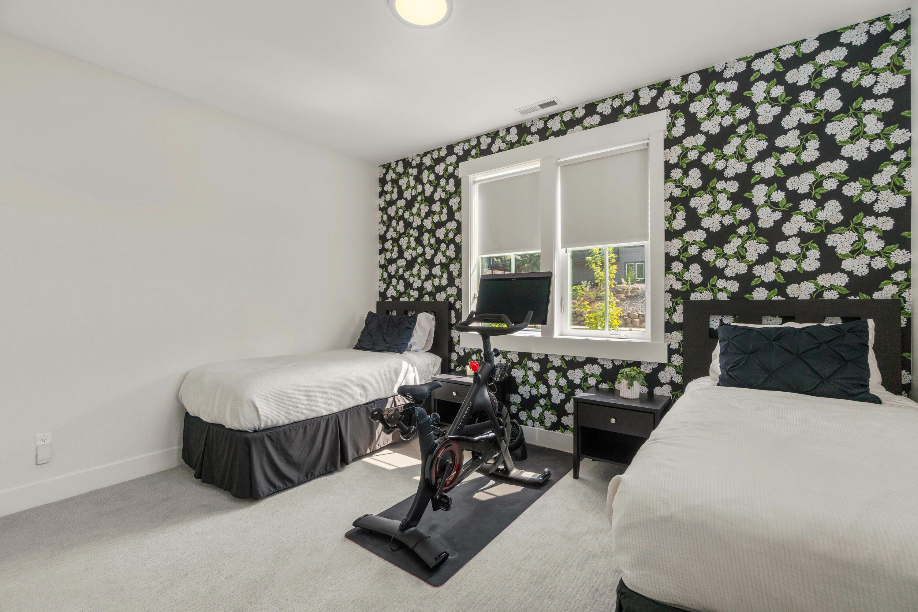 62720 NW Mehama Drive