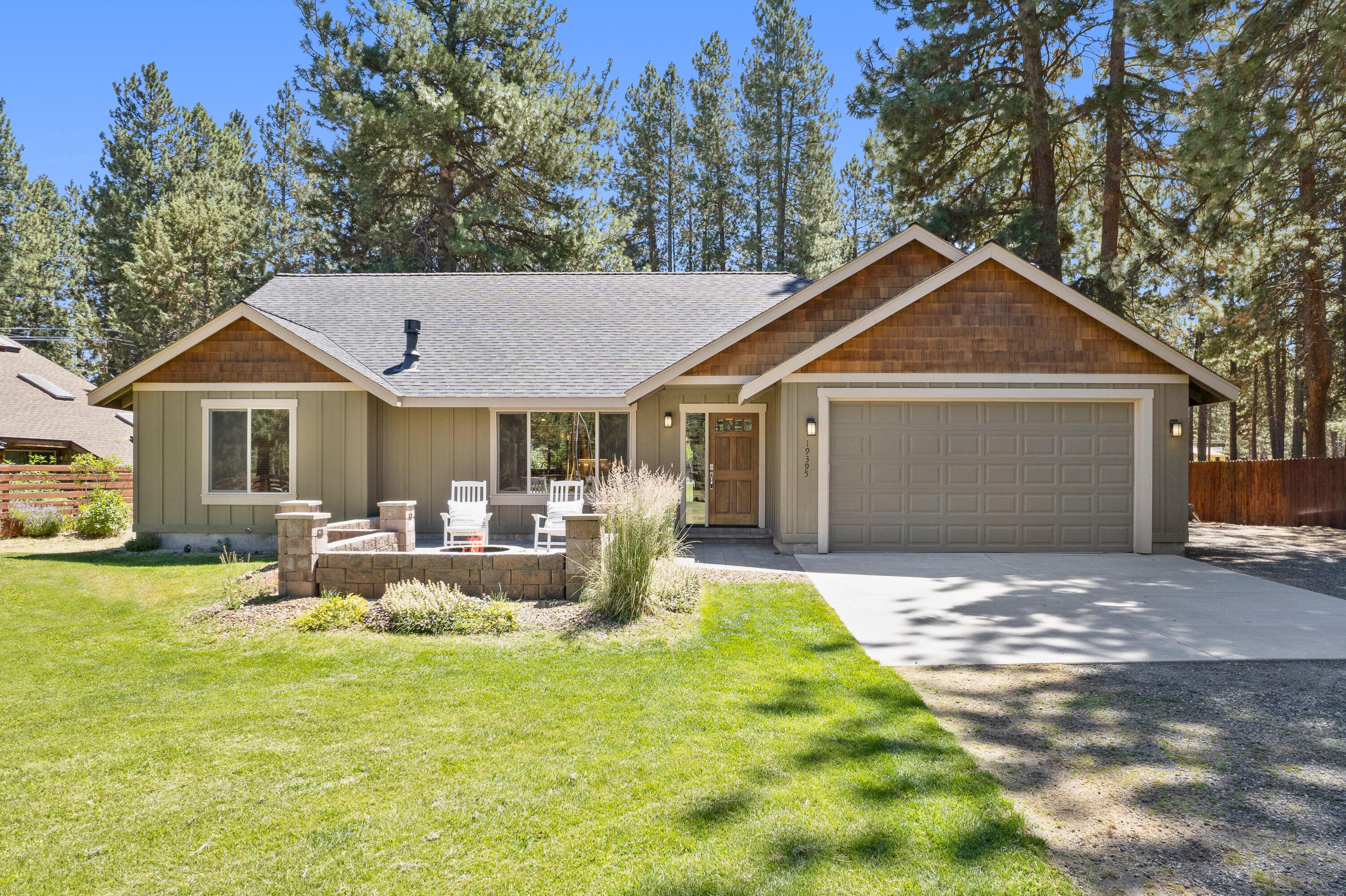 19395 Indian Summer Road