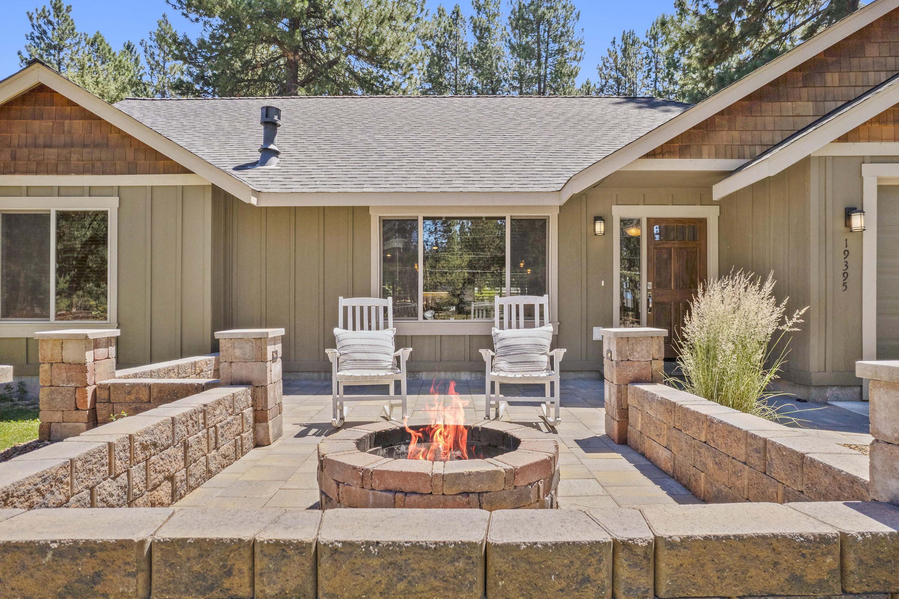 19395 Indian Summer Road