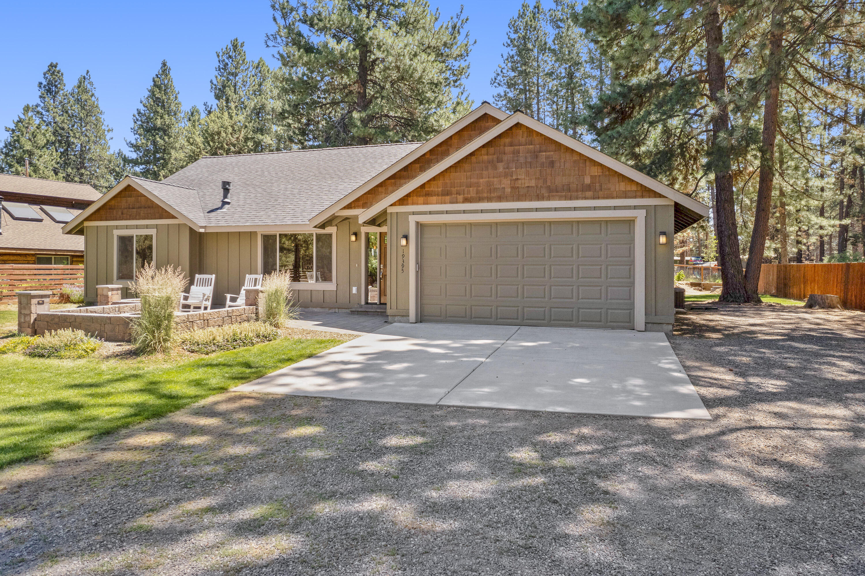 19395 Indian Summer Road