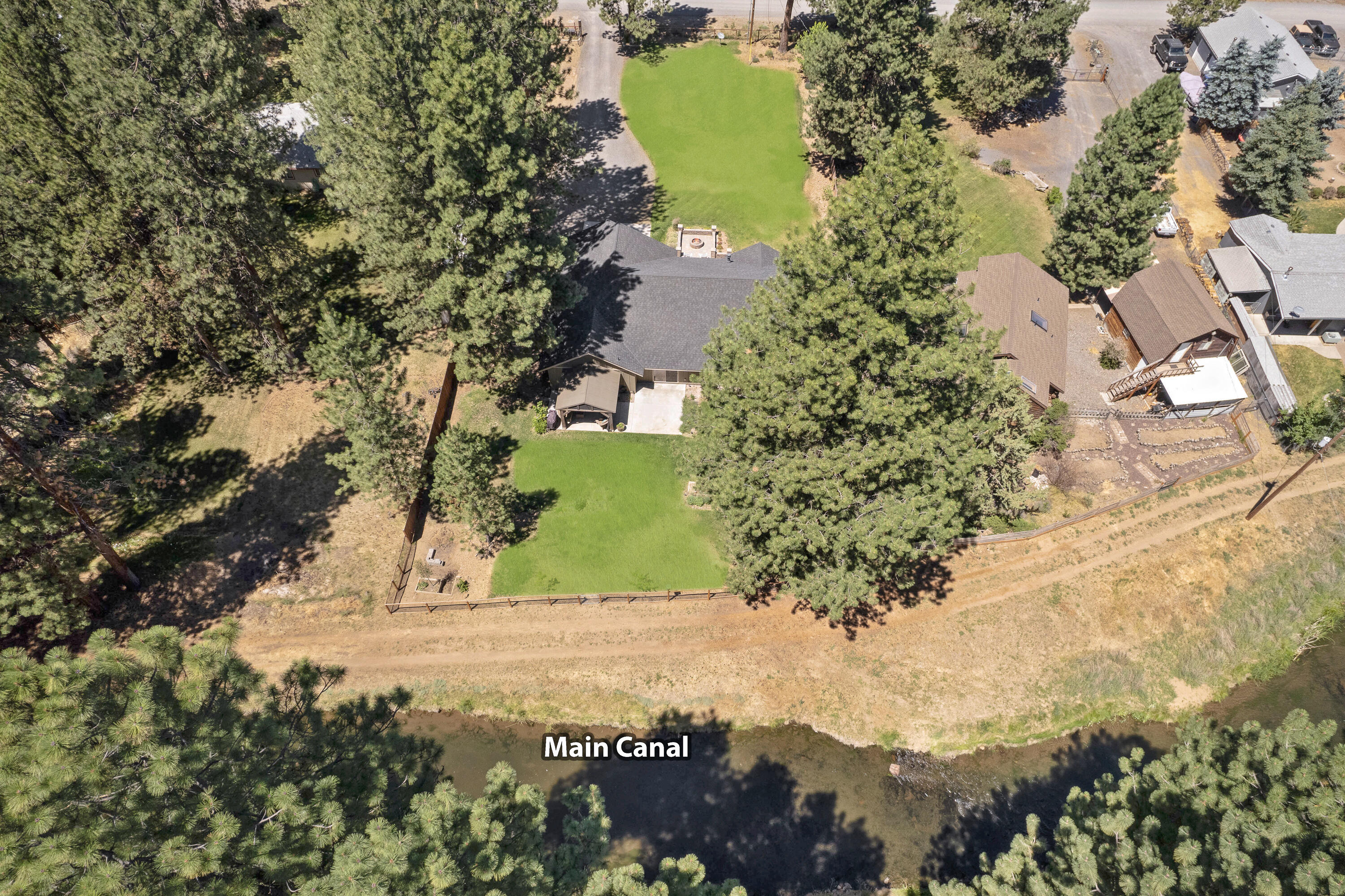 19395 Indian Summer Road