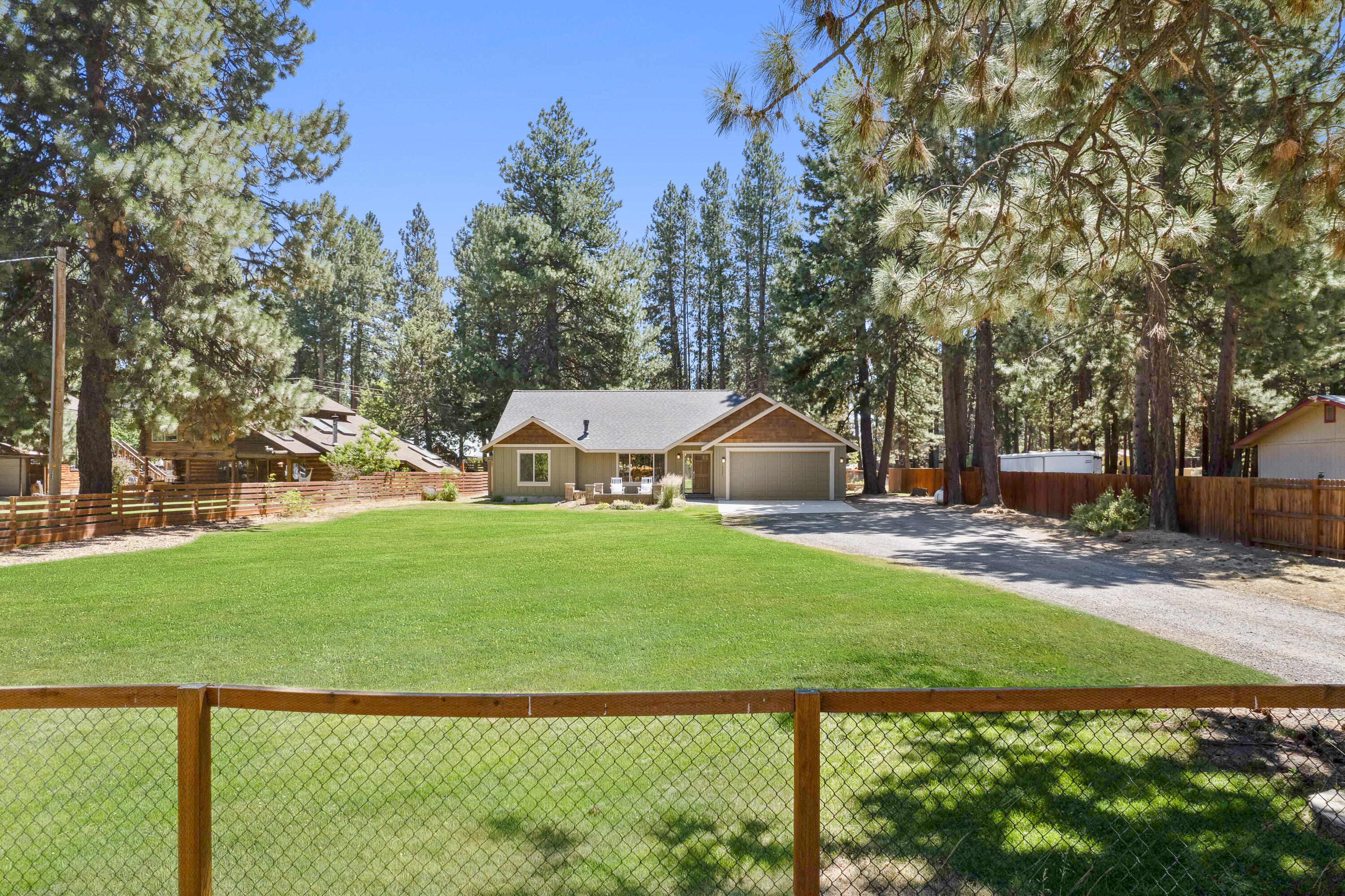 19395 Indian Summer Road