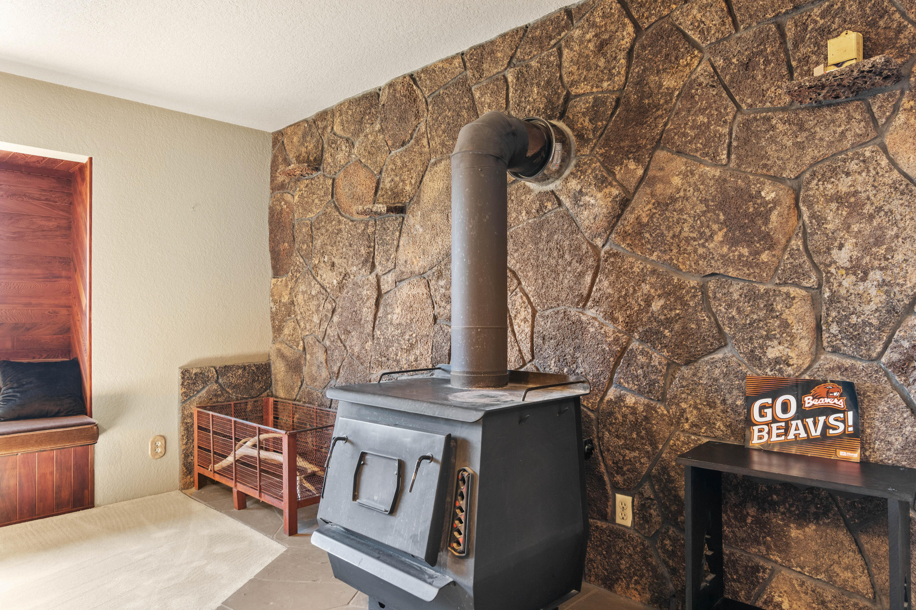 1896 SE Hoffman Drive