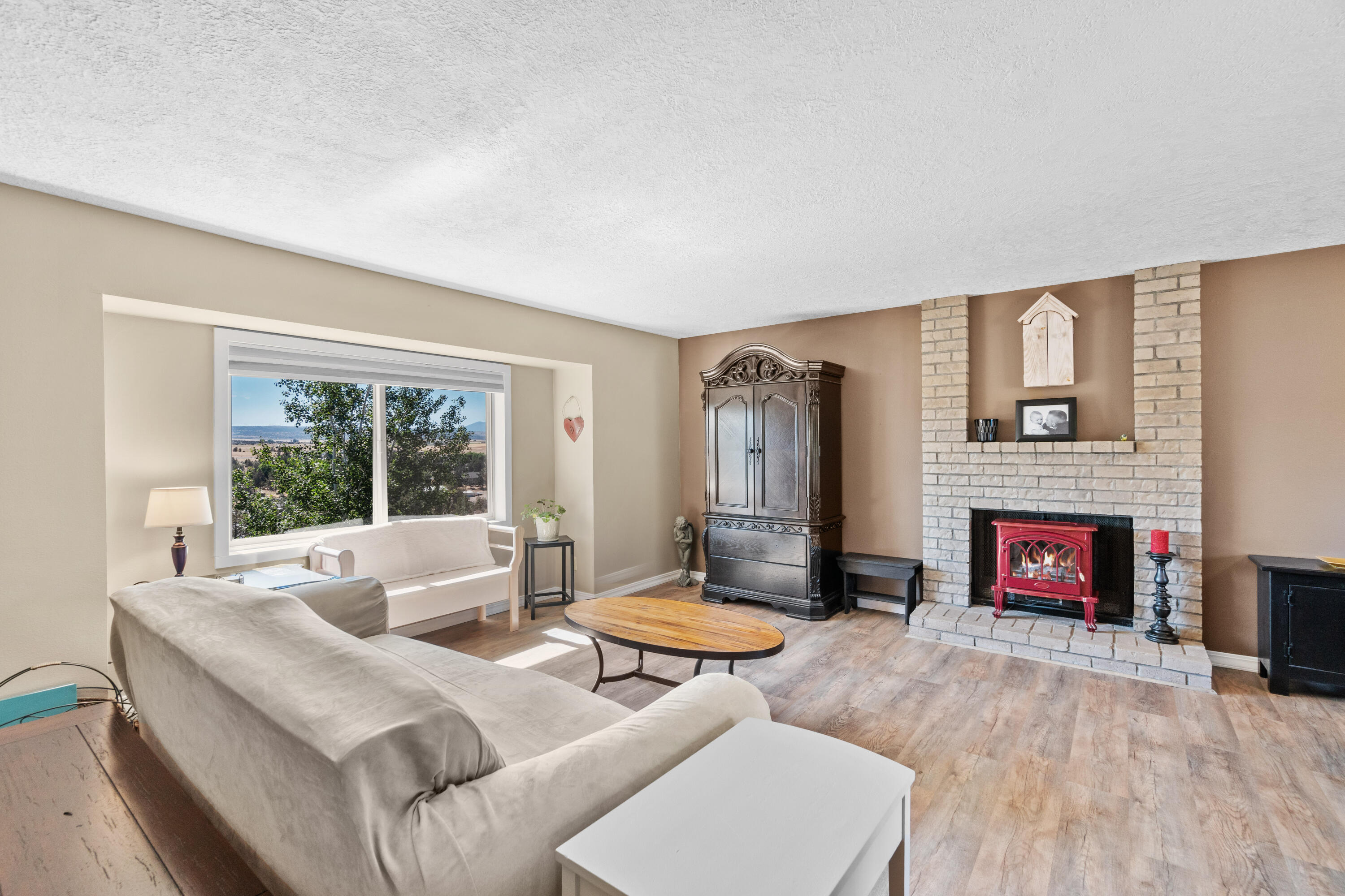 1896 SE Hoffman Drive