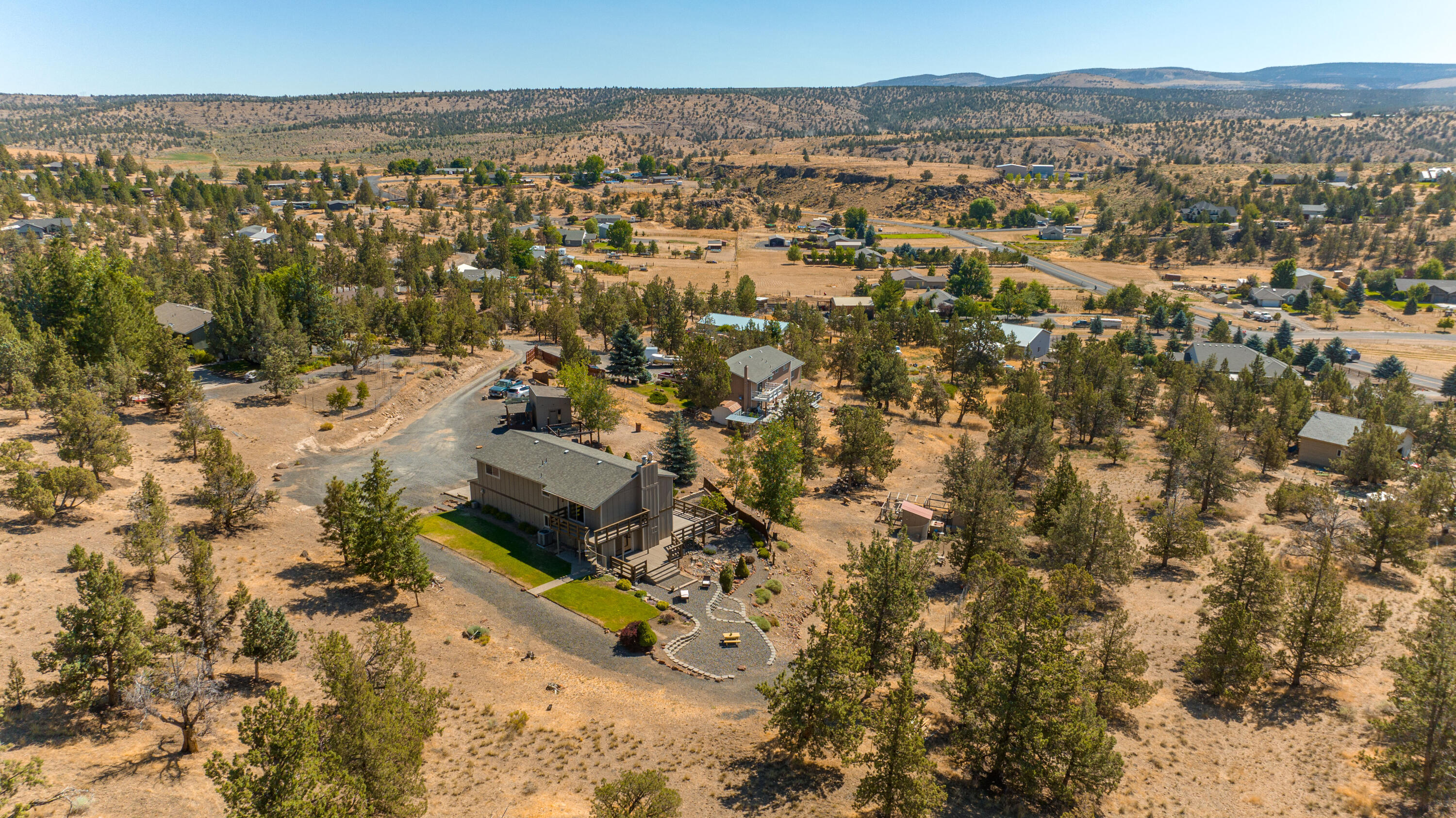 1896 SE Hoffman Drive