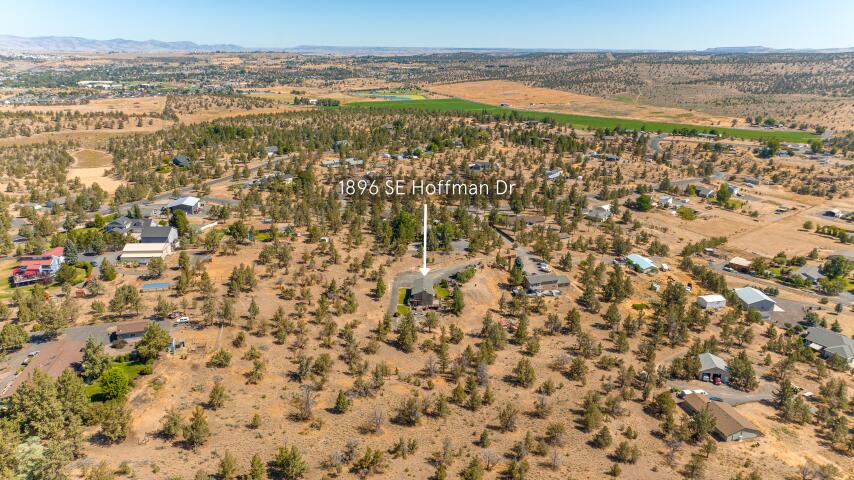 1896 SE Hoffman Drive