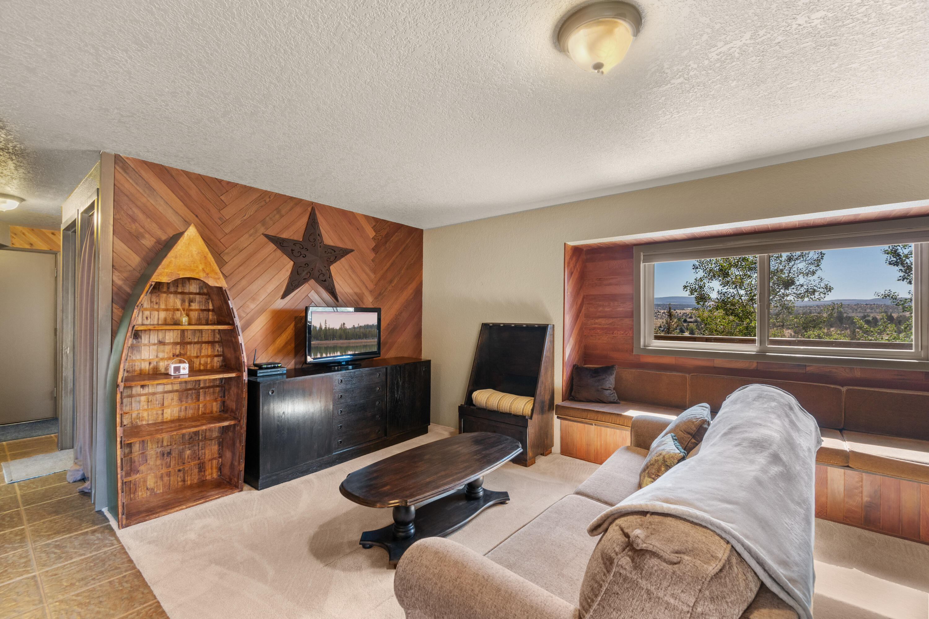 1896 SE Hoffman Drive