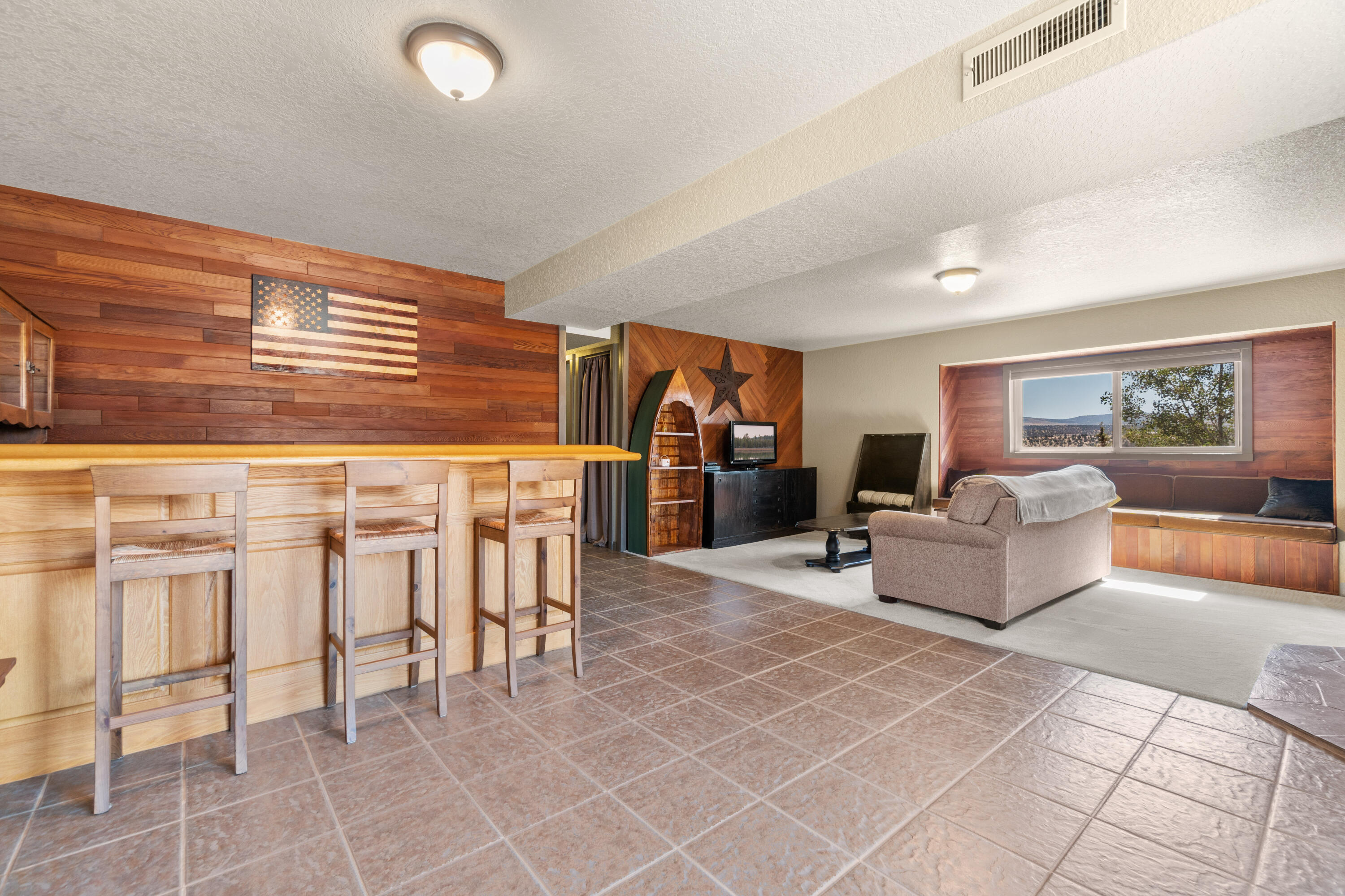 1896 SE Hoffman Drive