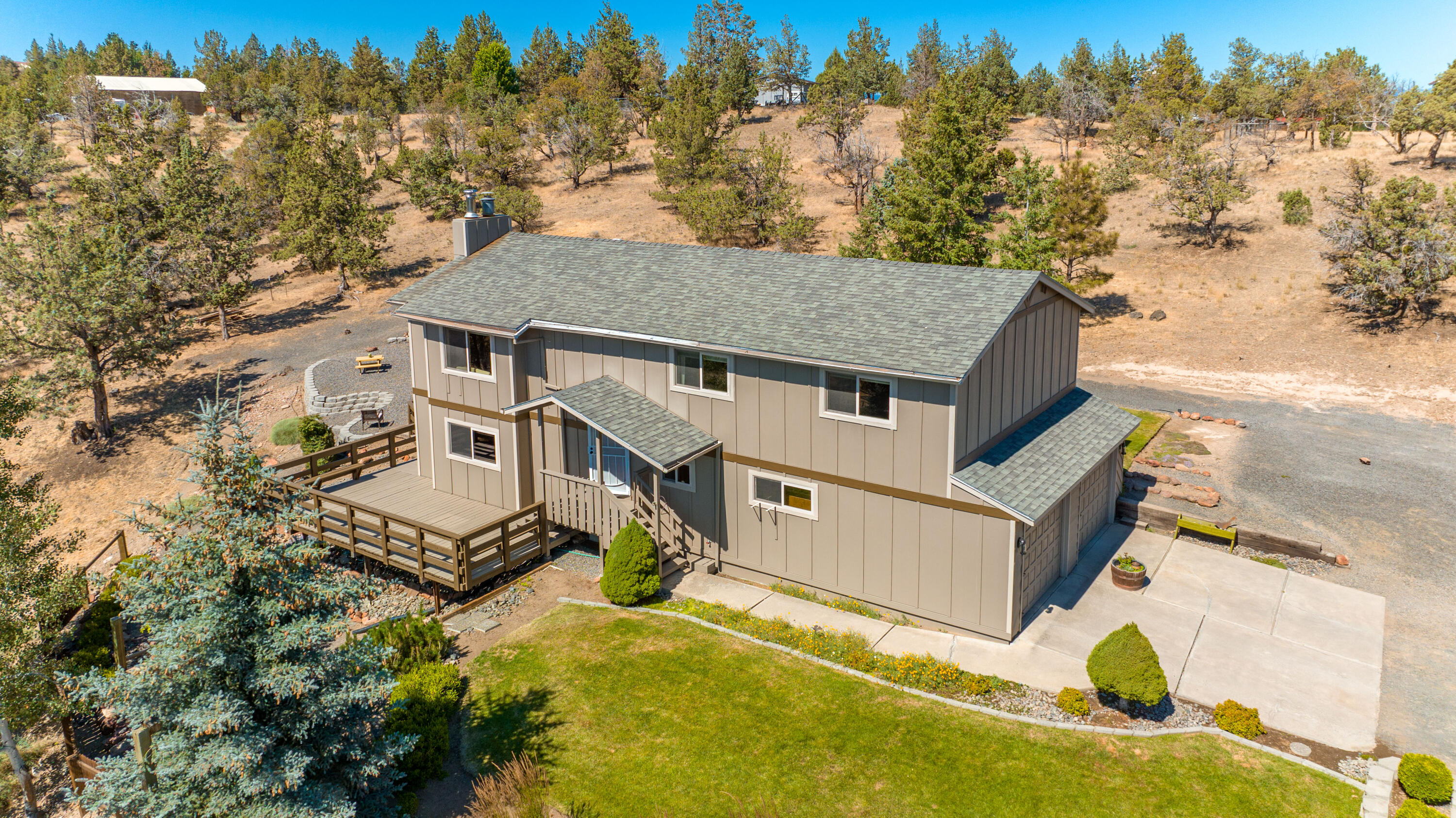 1896 SE Hoffman Drive