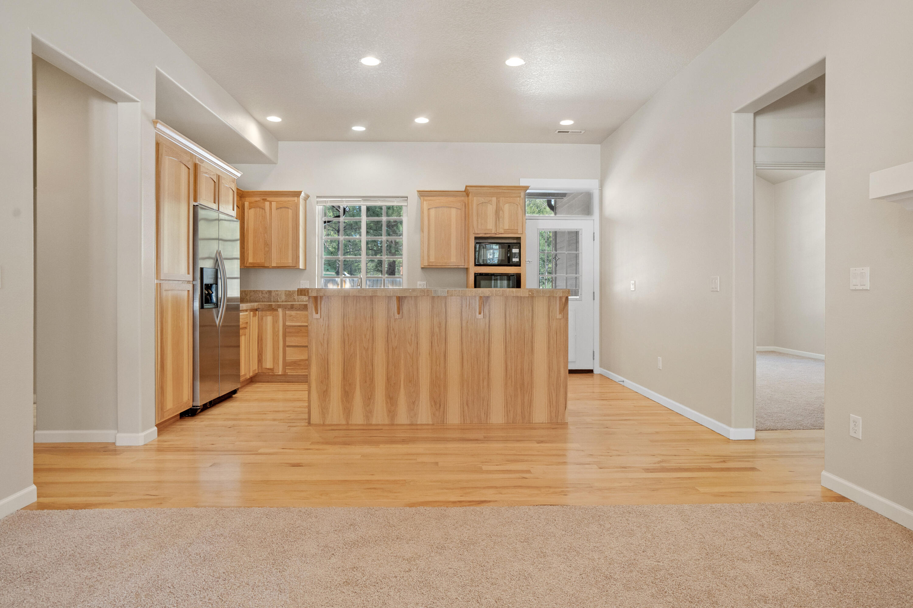 14883 Bluegrass Loop