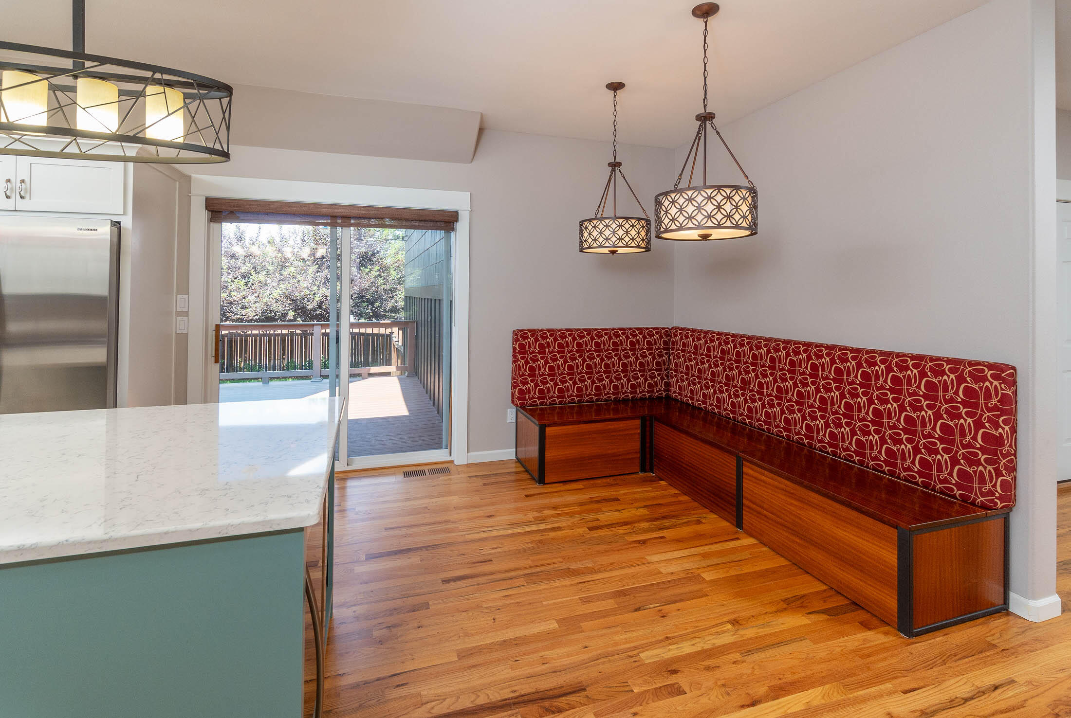 2776 NE Red Oak Drive