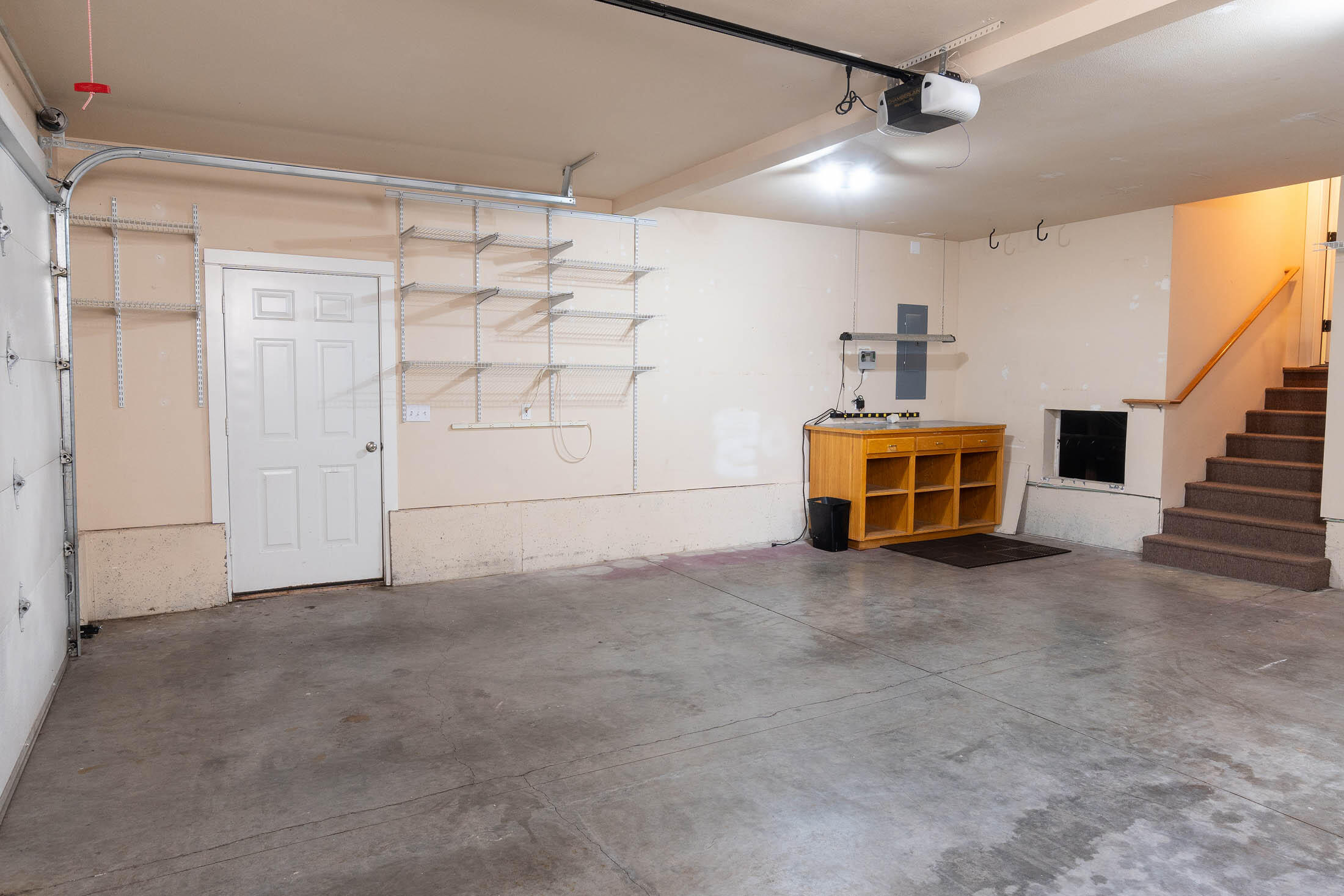 2776 NE Red Oak Drive