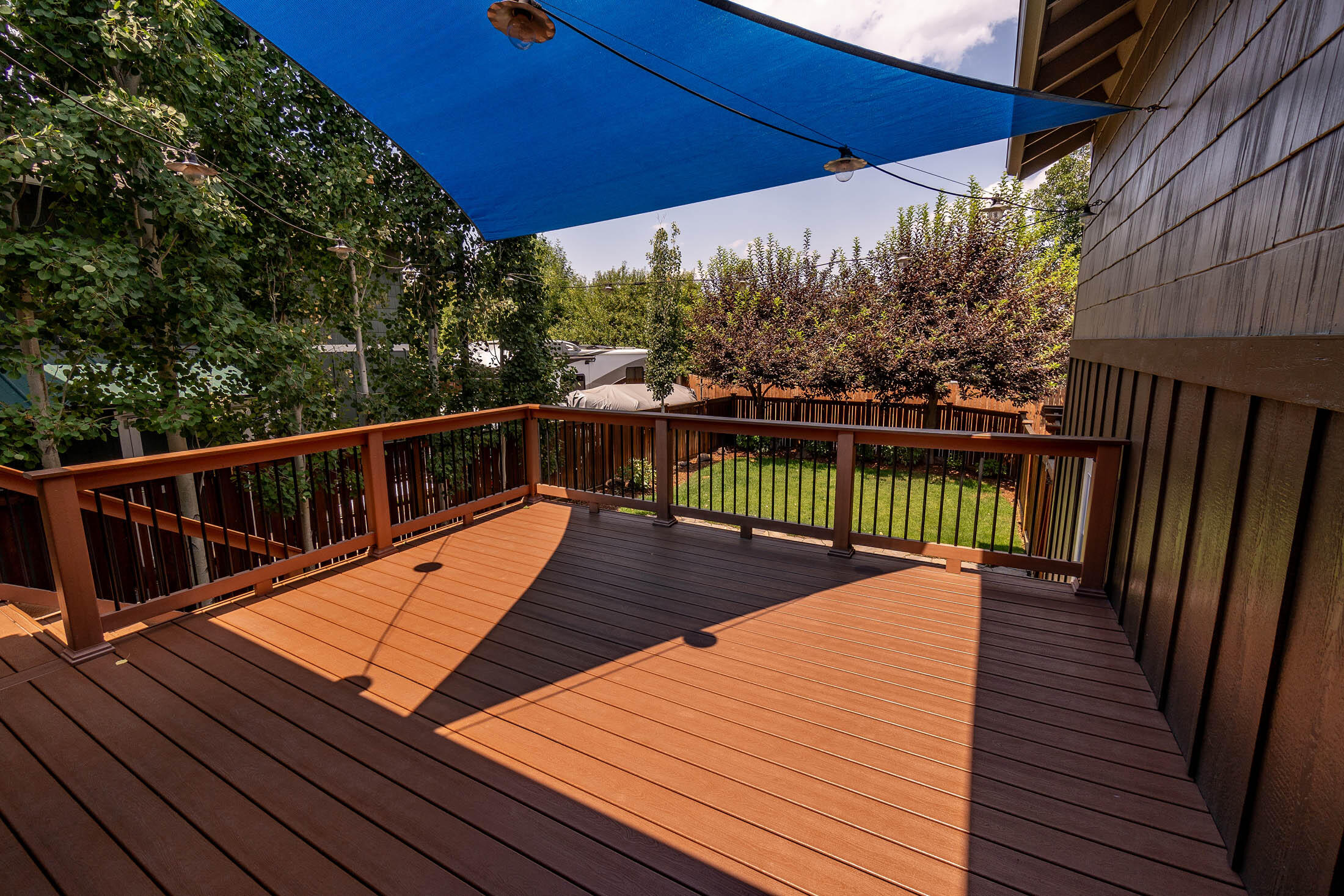 2776 NE Red Oak Drive