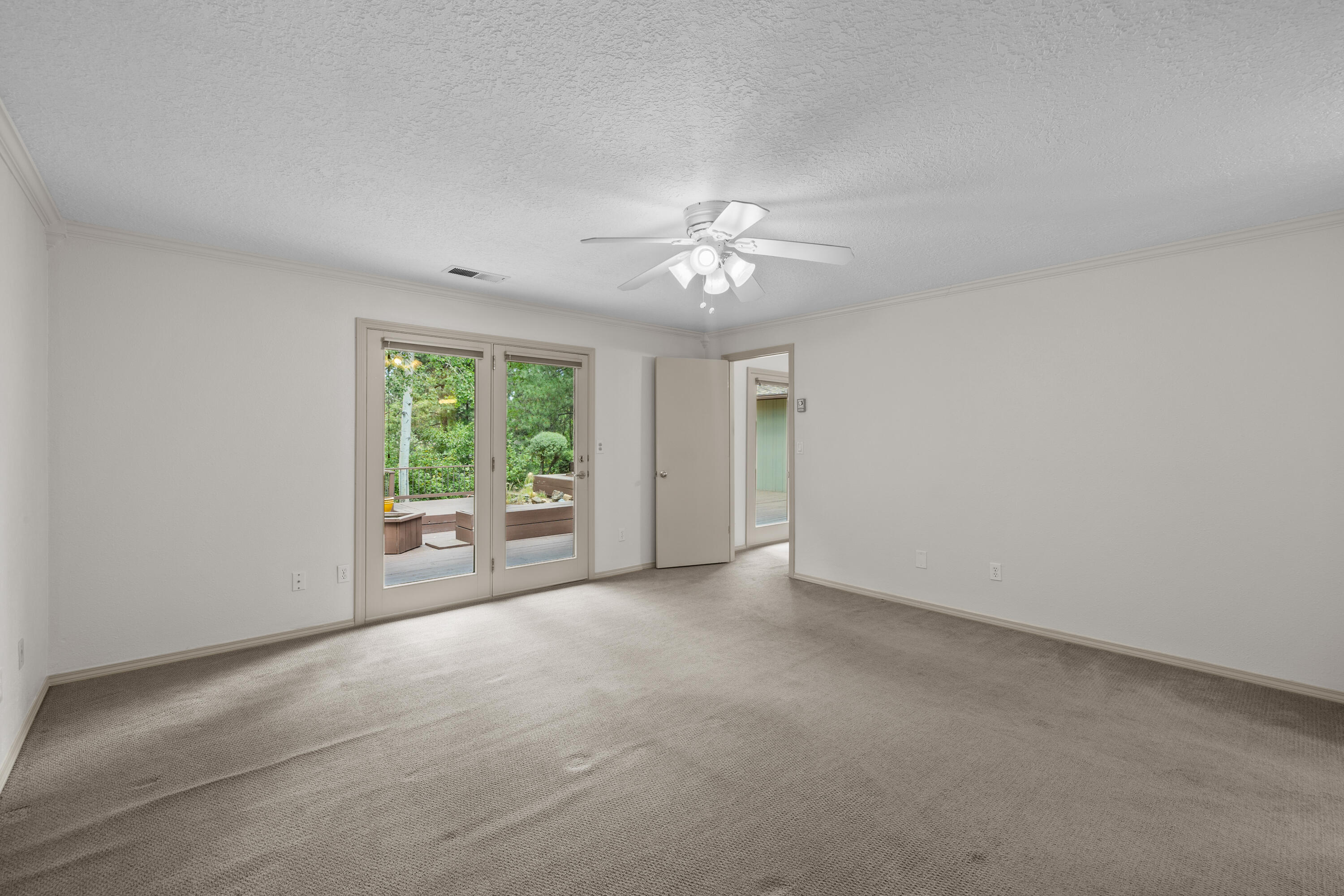 20398 Donkey Sled Road