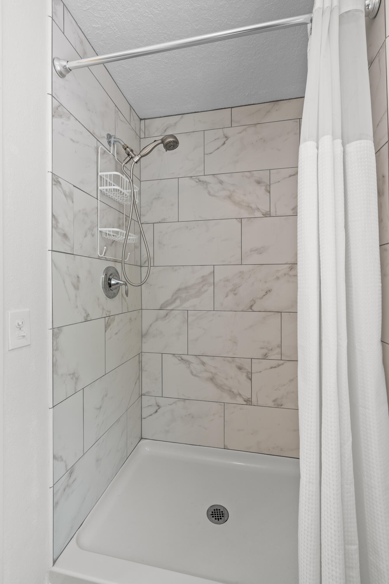 20398 Donkey Sled Road