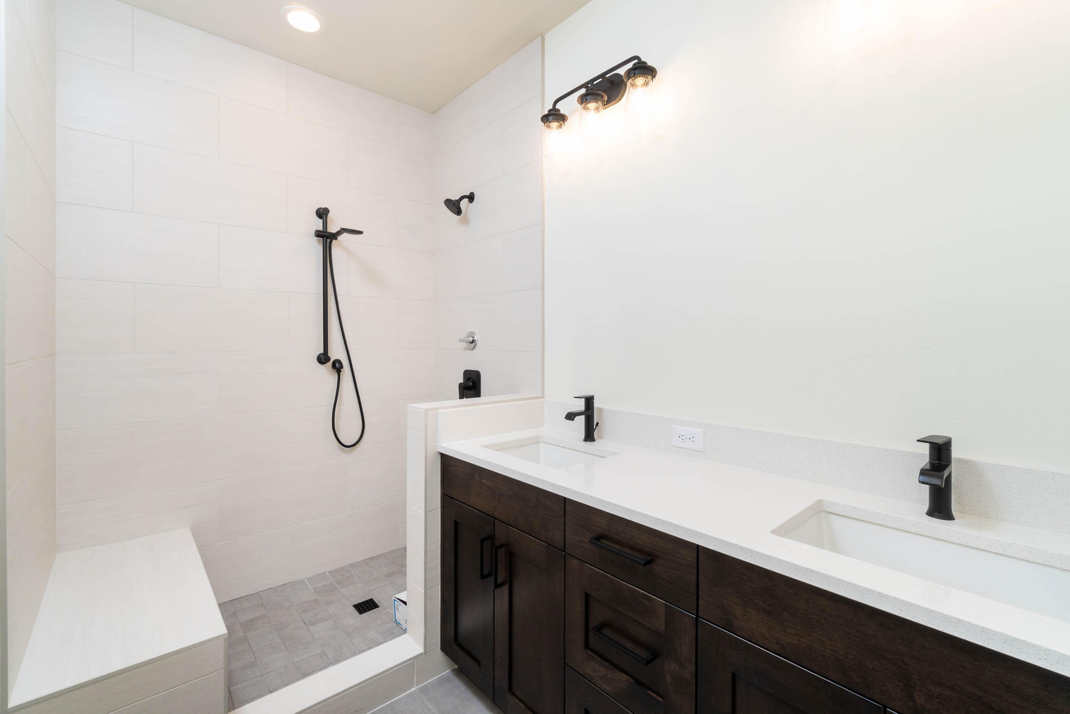 61306 McRoberts Lane, 22