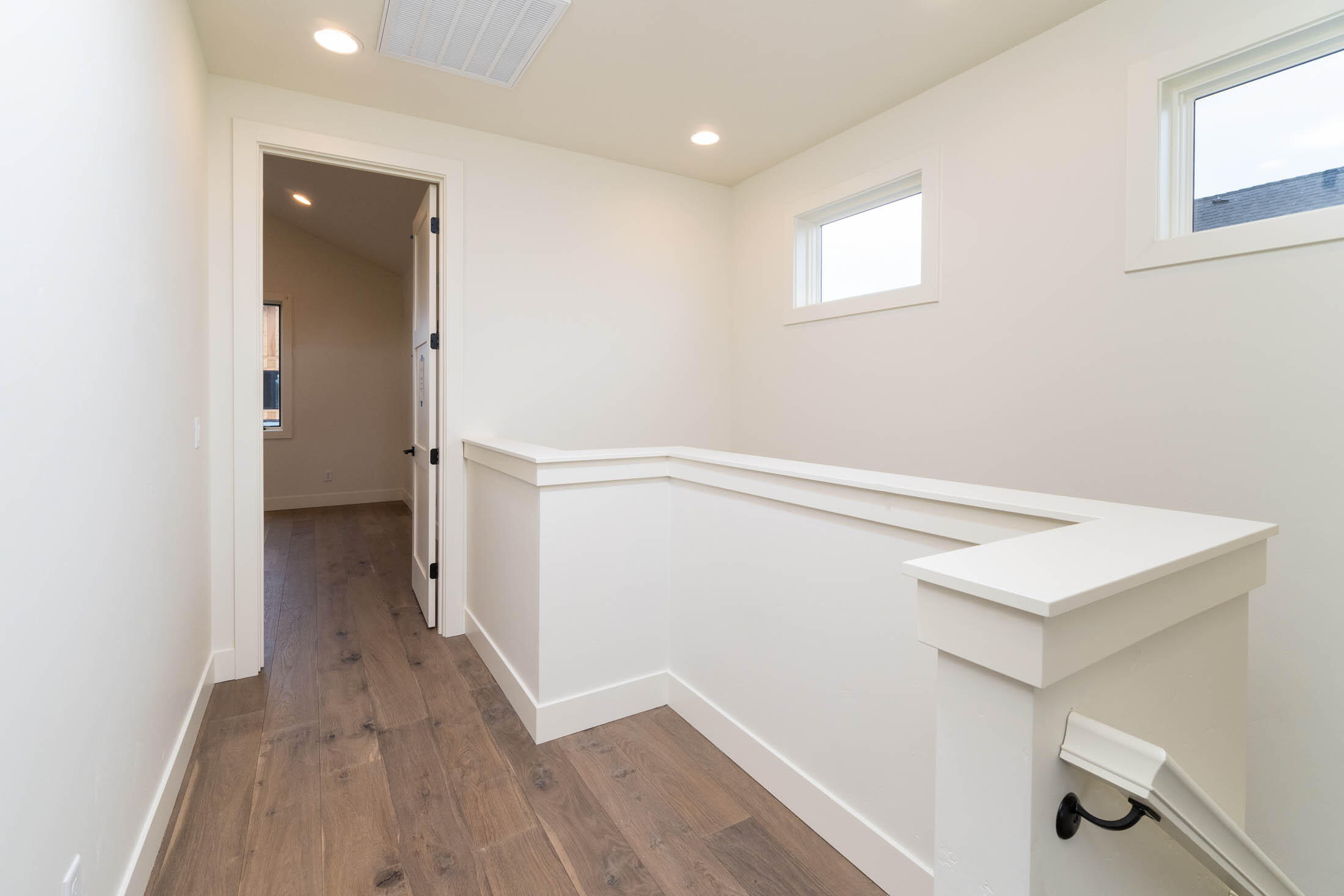 61306 McRoberts Lane, 22