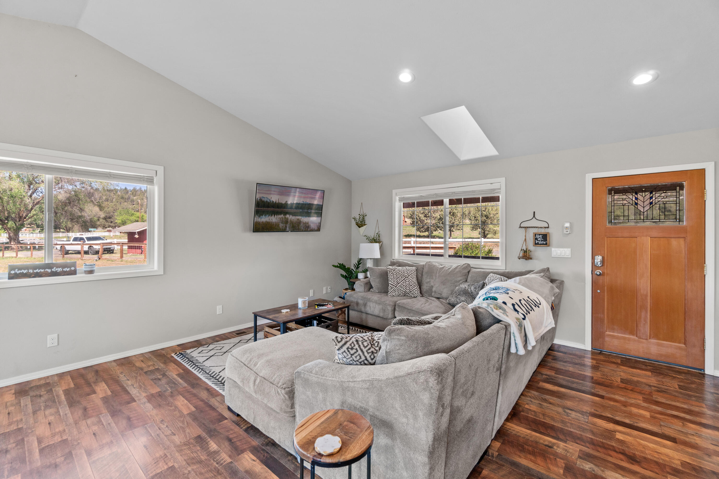 1510 NE Haytons Elk View Lane