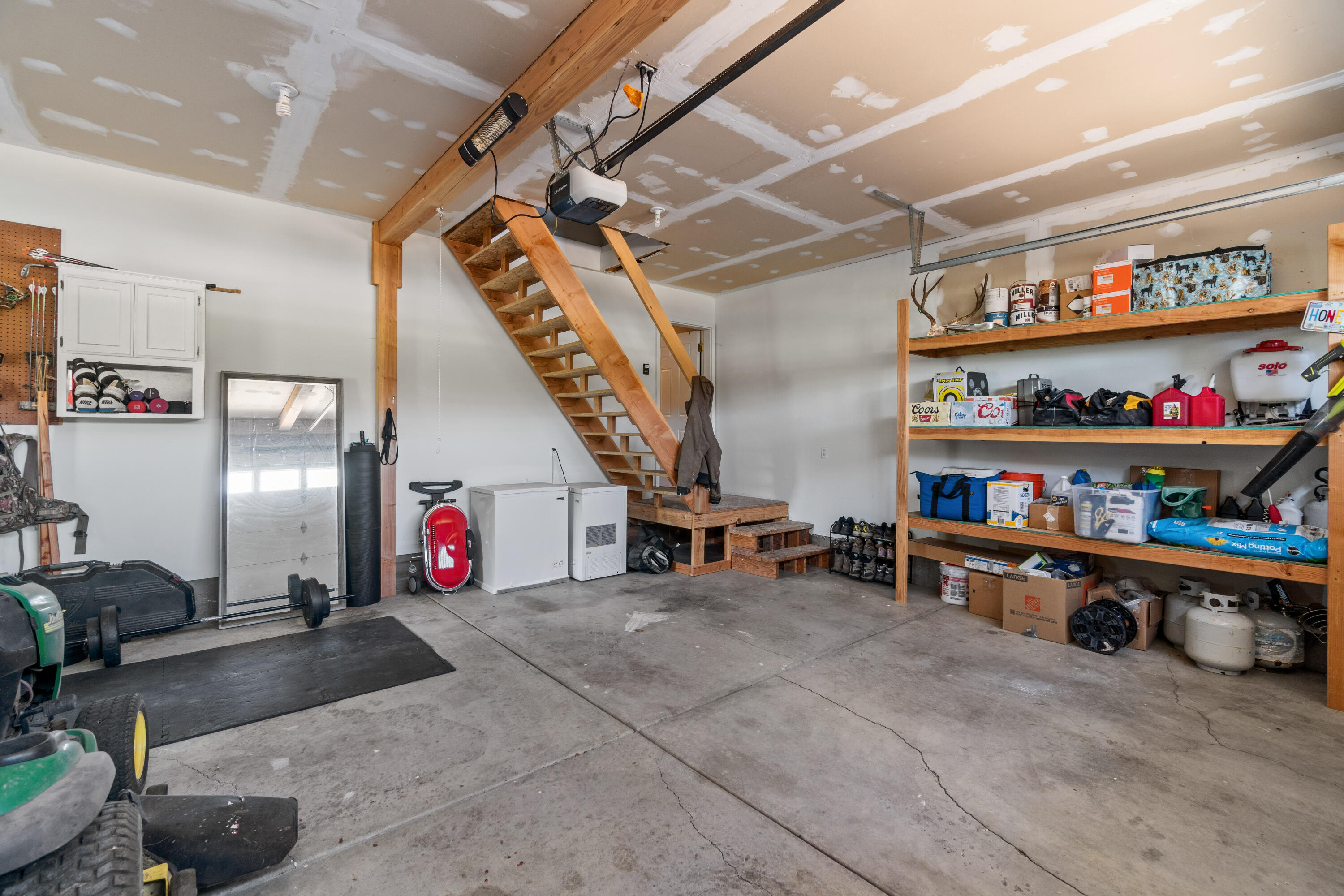 1510 NE Haytons Elk View Lane