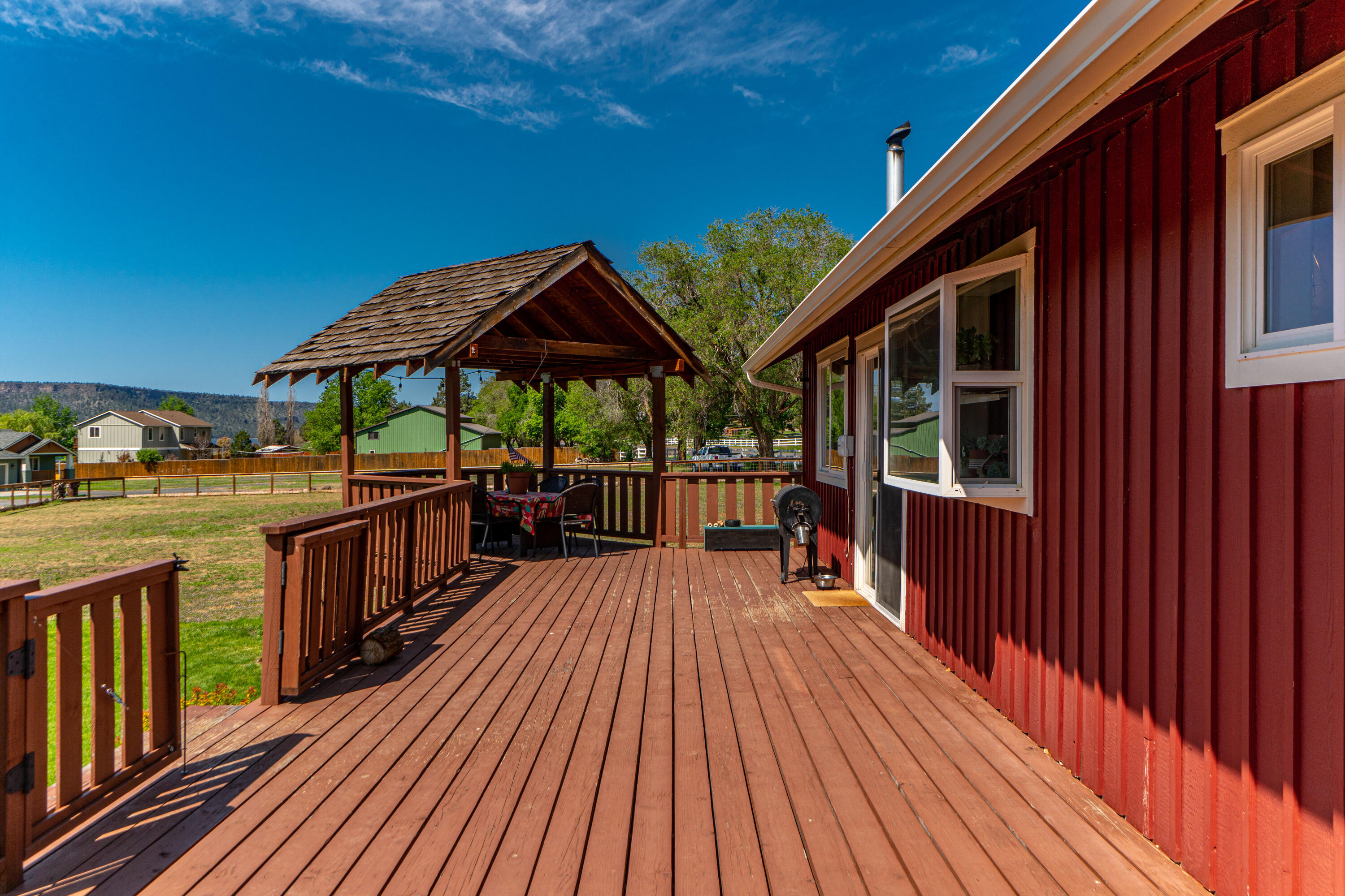 1510 NE Haytons Elk View Lane