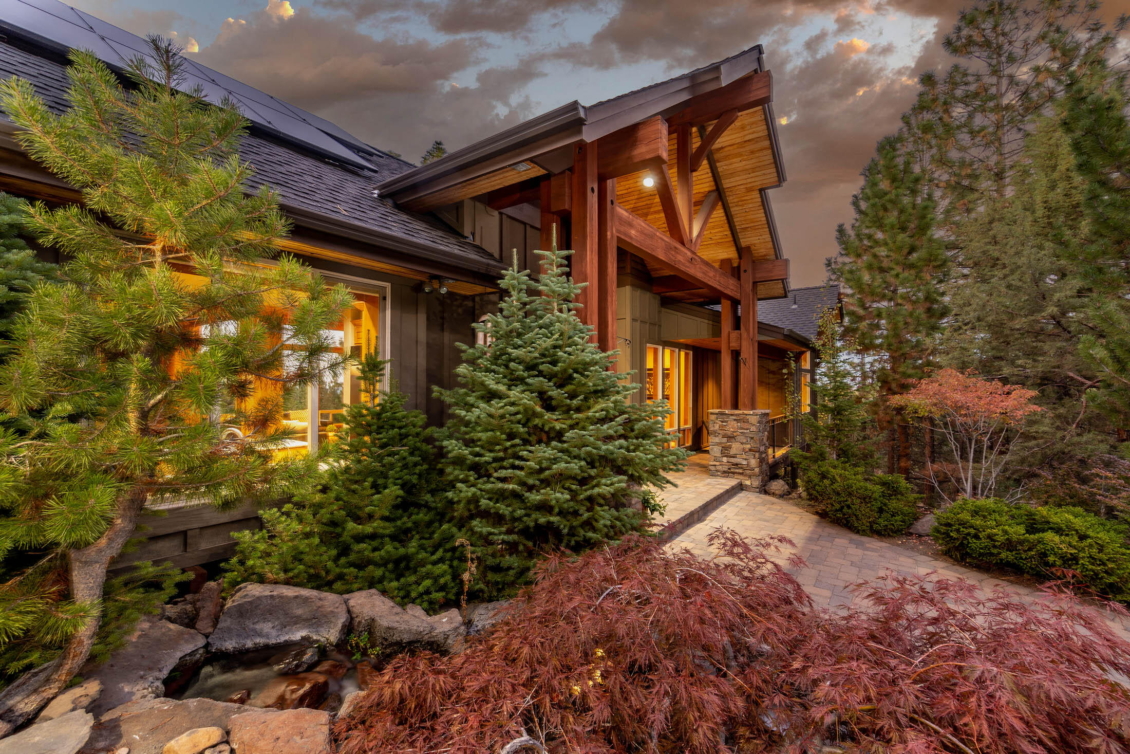 1654 NW Overlook Drive