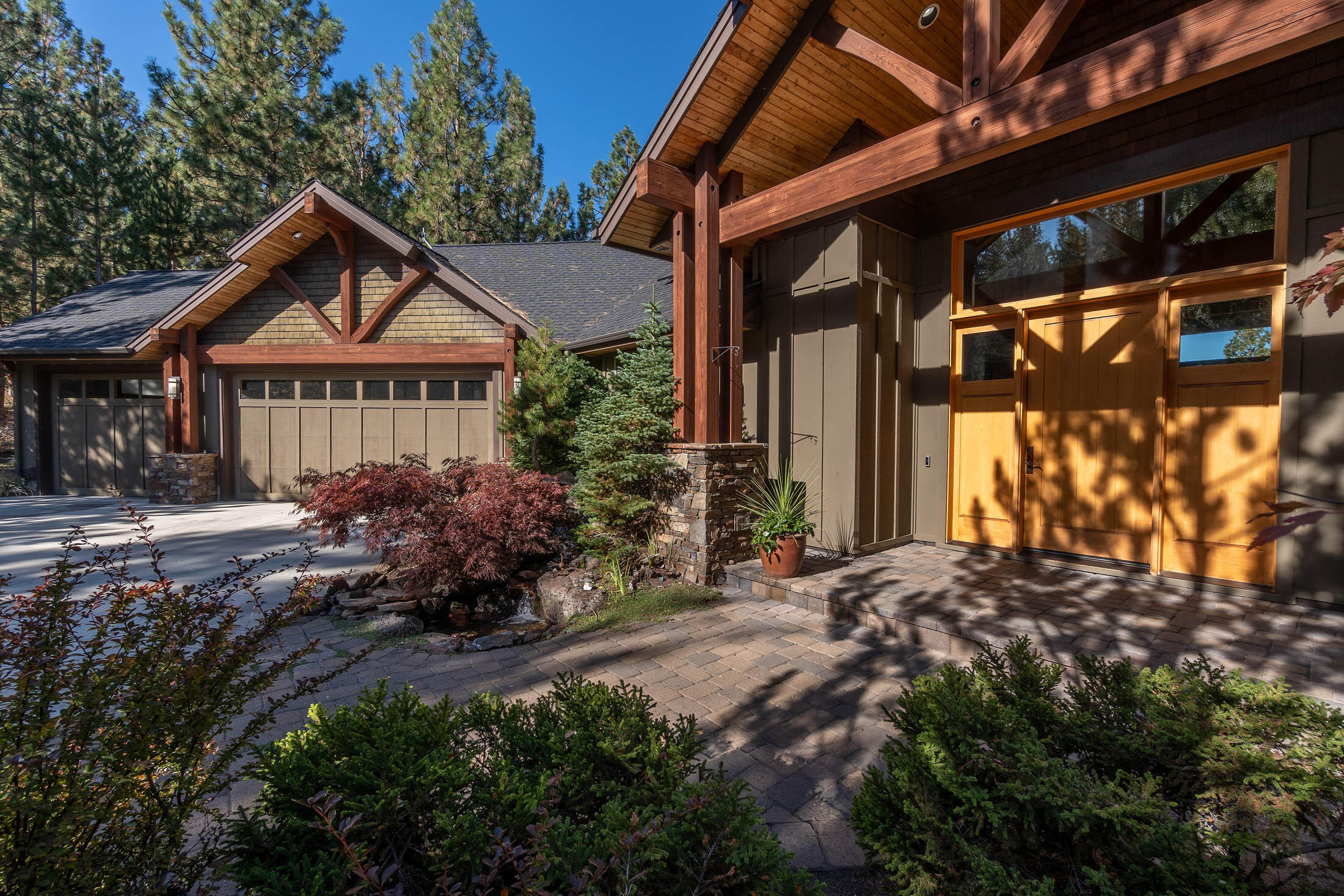 1654 NW Overlook Drive