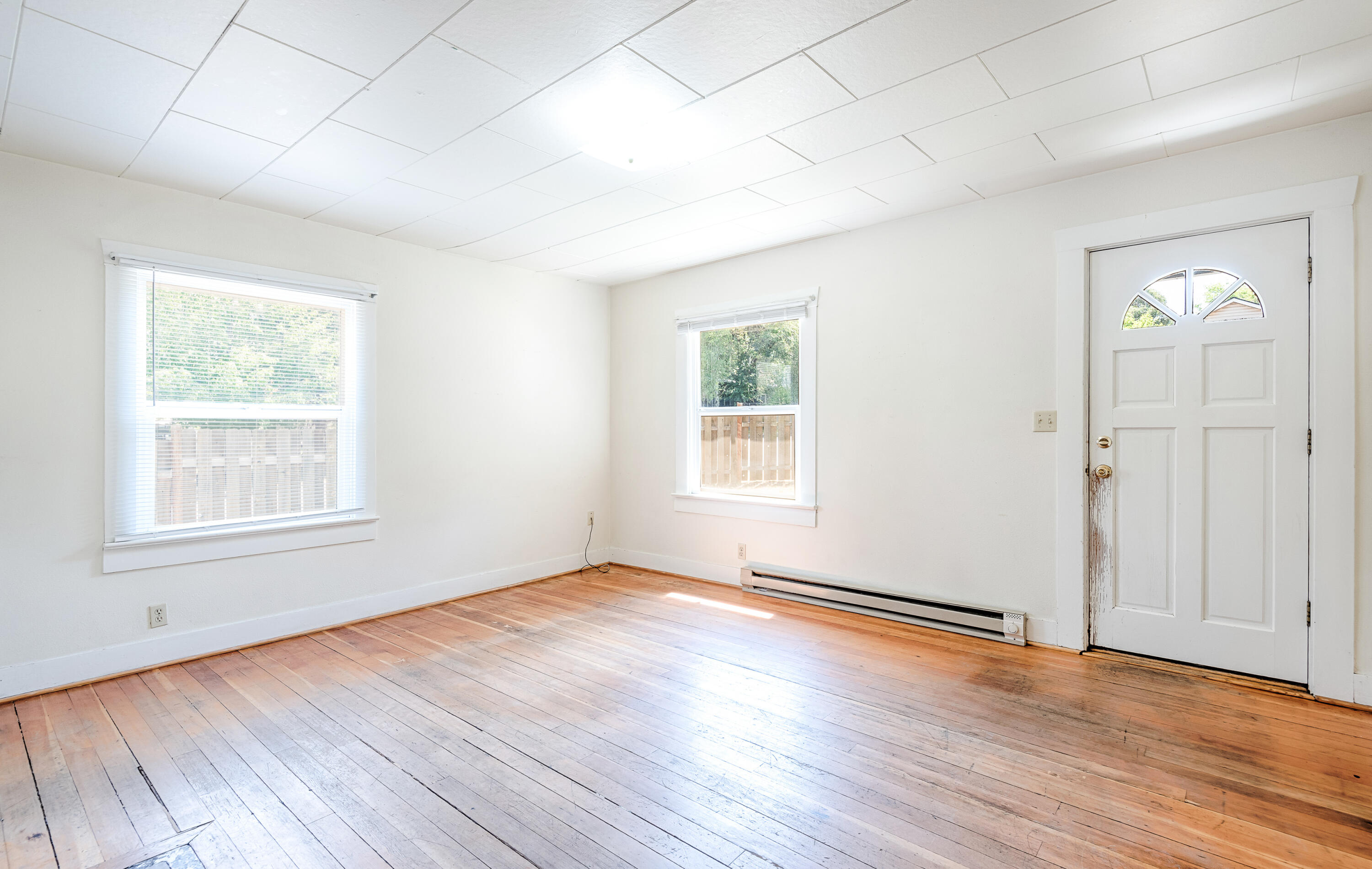 1206 NW Elgin Avenue