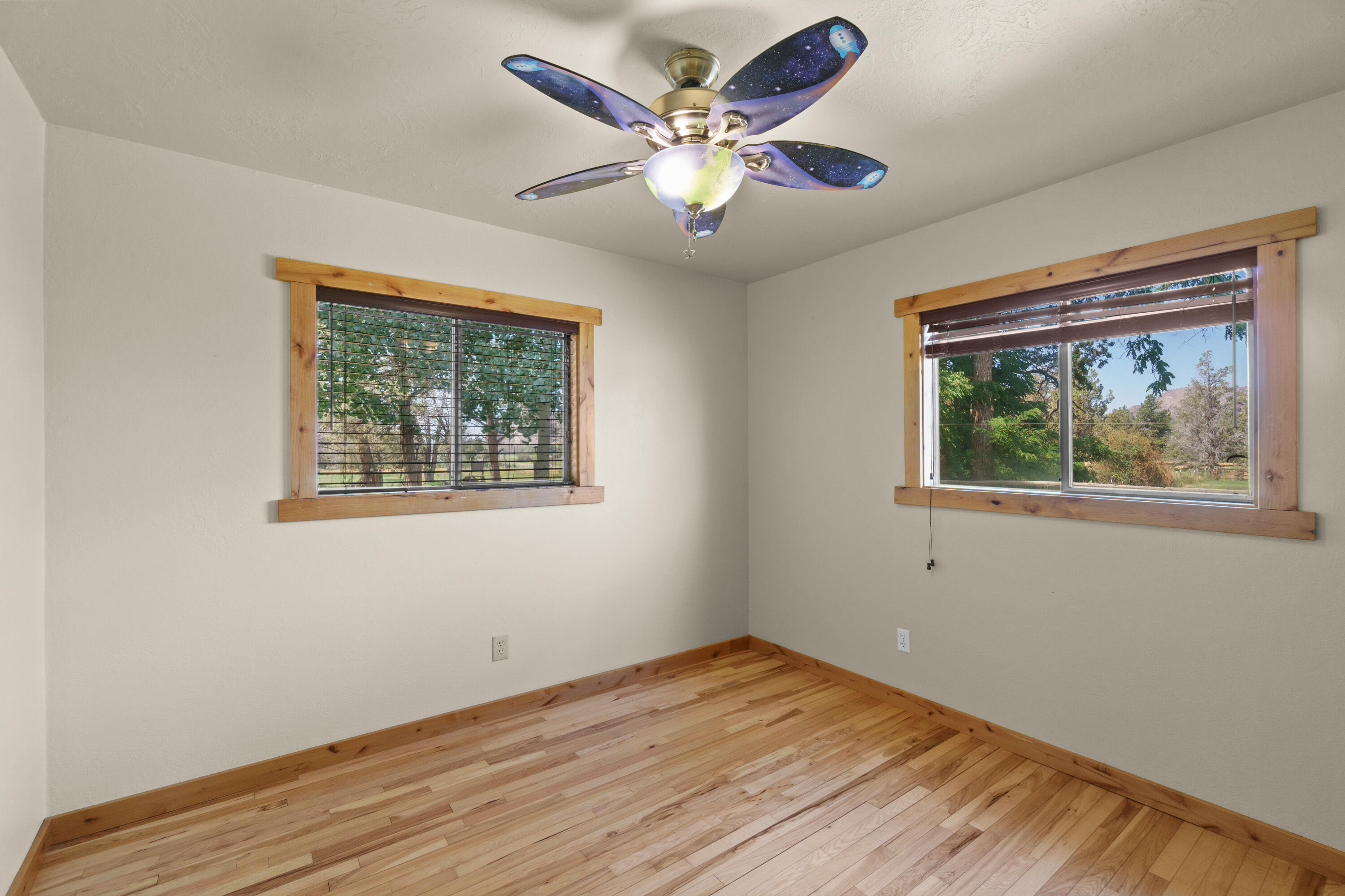 2929 NE Wilcox Avenue