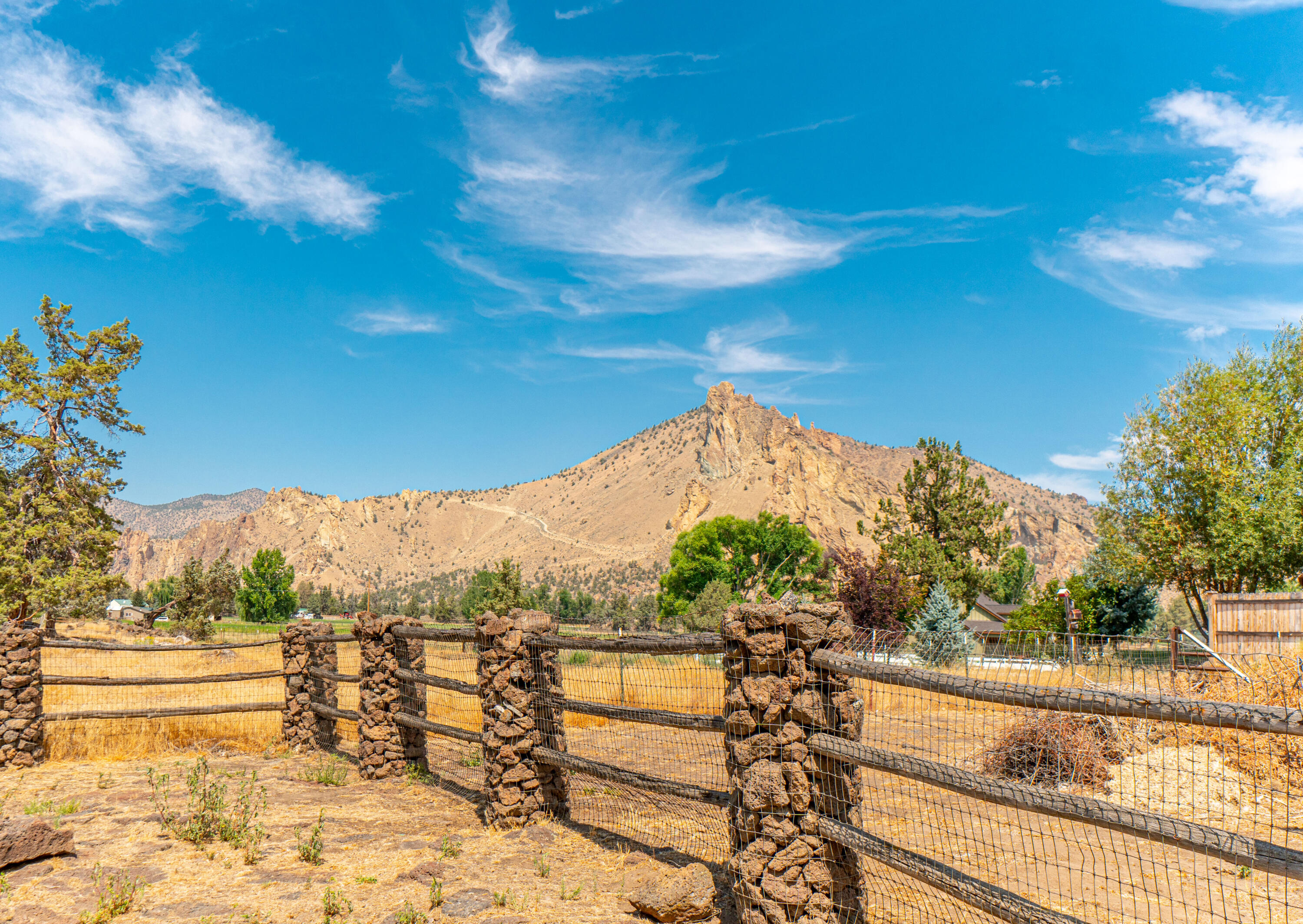 2929 NE Wilcox Avenue