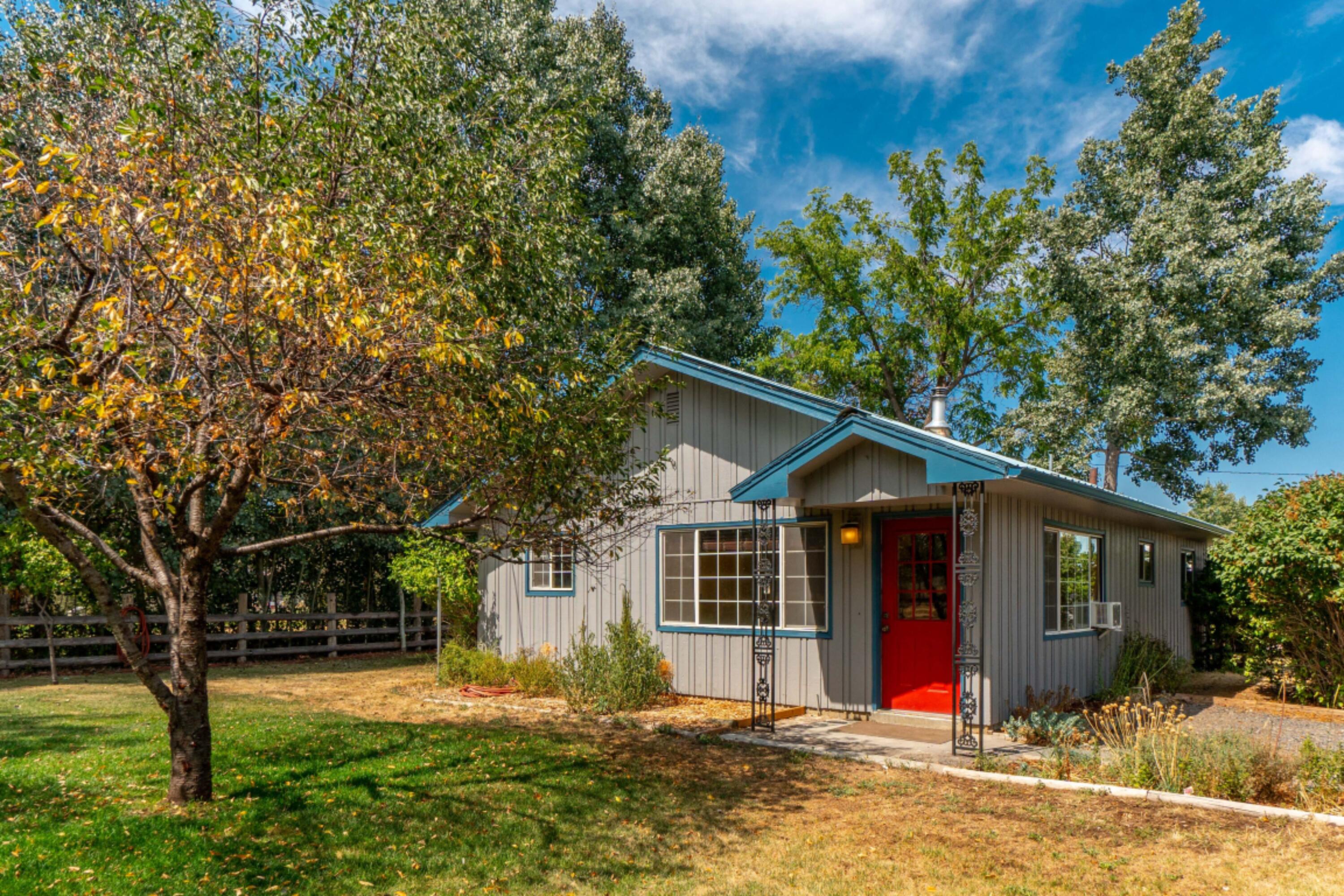 2929 NE Wilcox Avenue