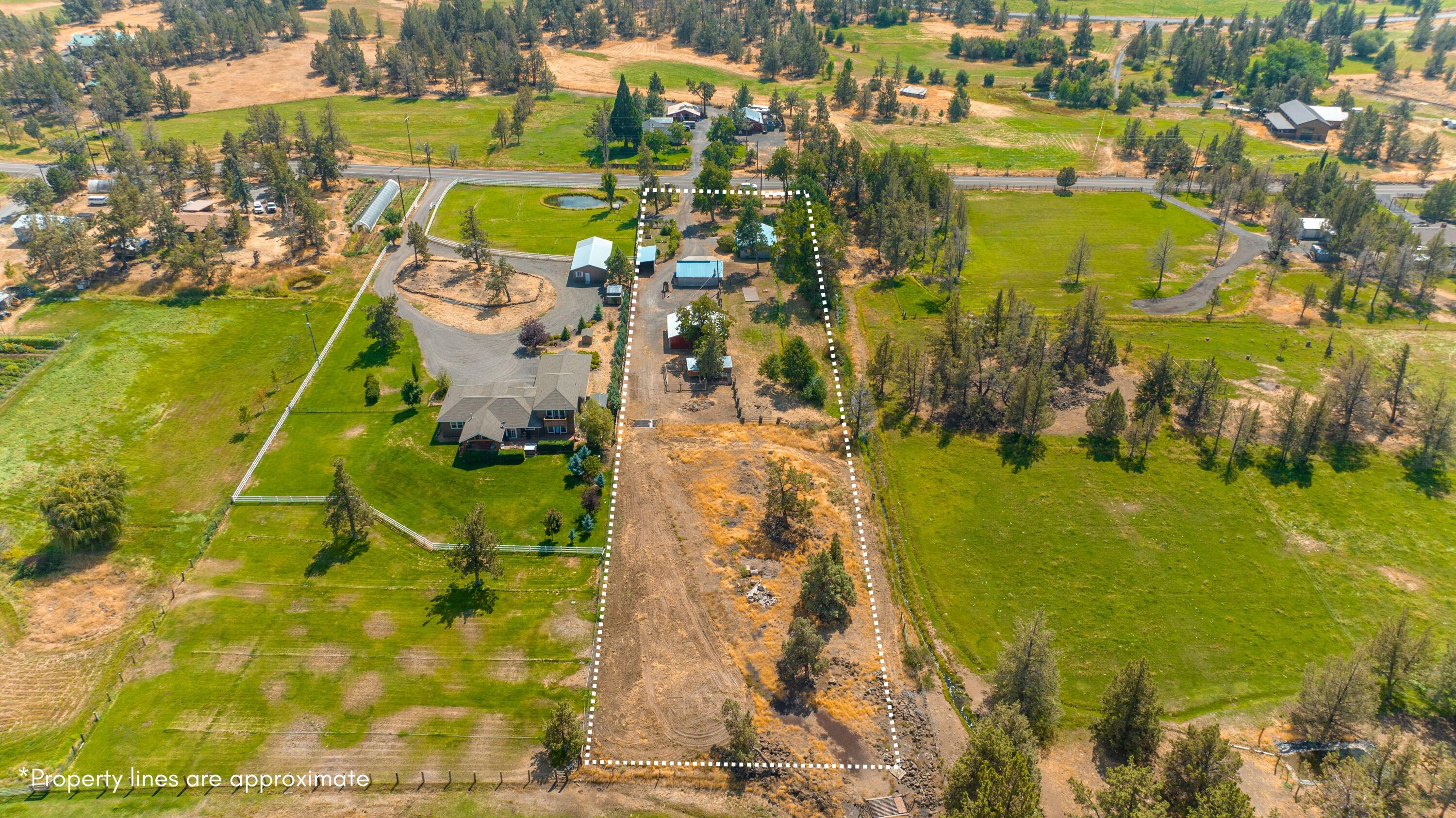 2929 NE Wilcox Avenue