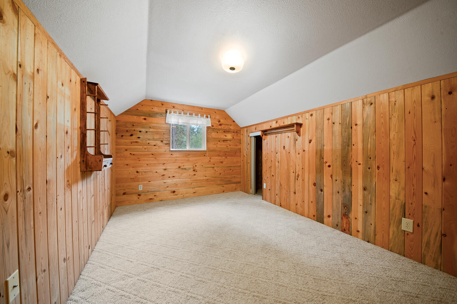 14232 Whitewater Loop