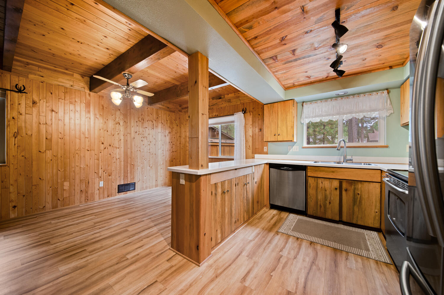 14232 Whitewater Loop