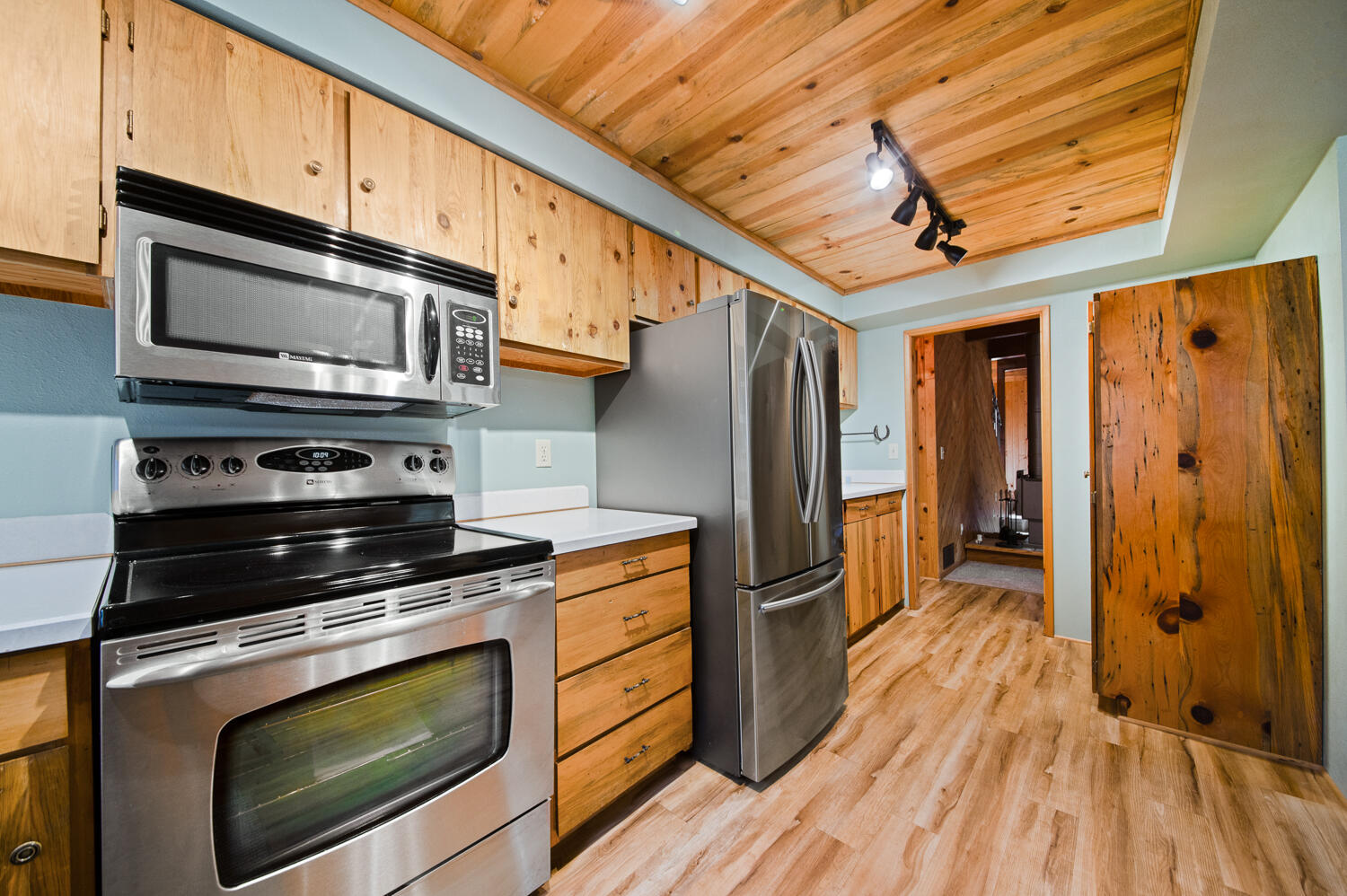 14232 Whitewater Loop