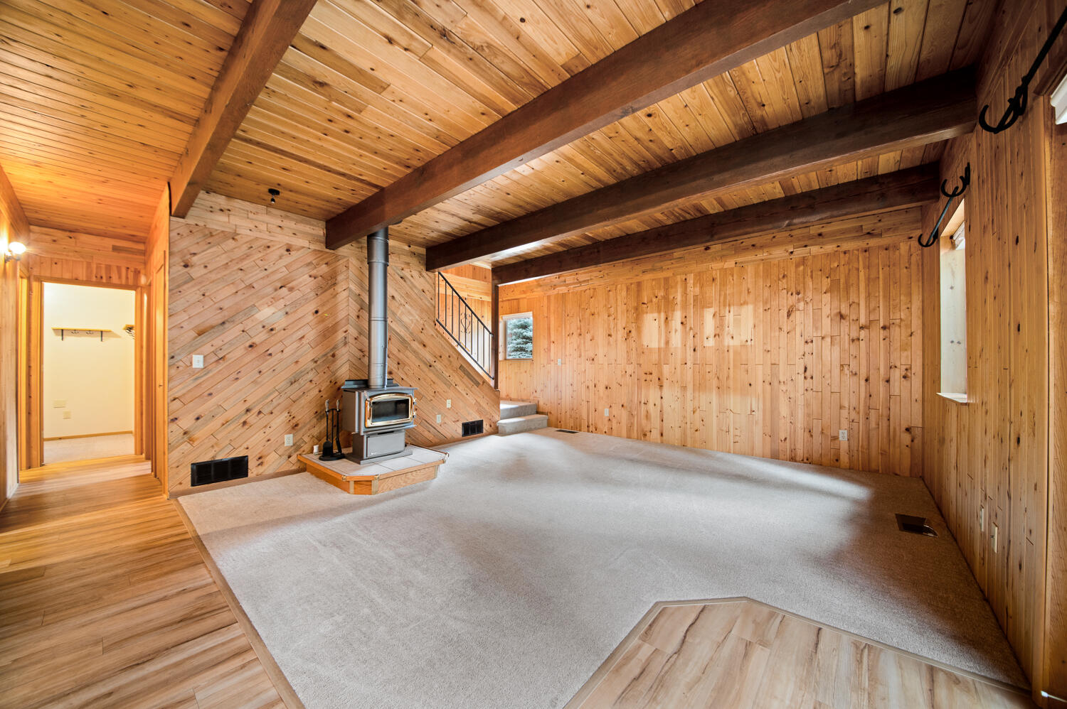 14232 Whitewater Loop