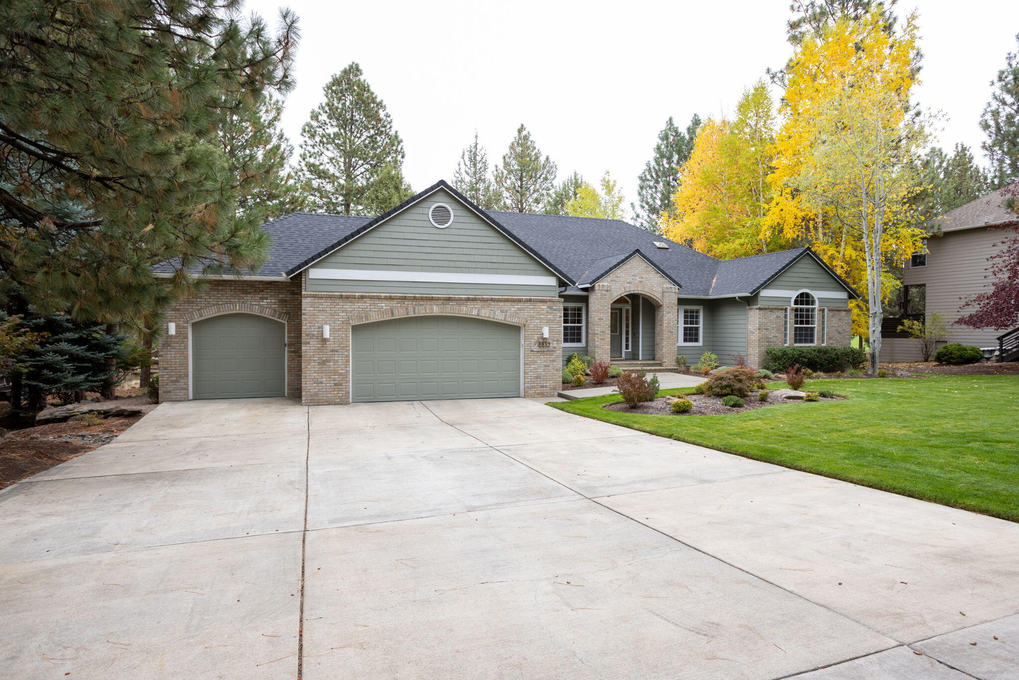 3559 NW McCready Drive