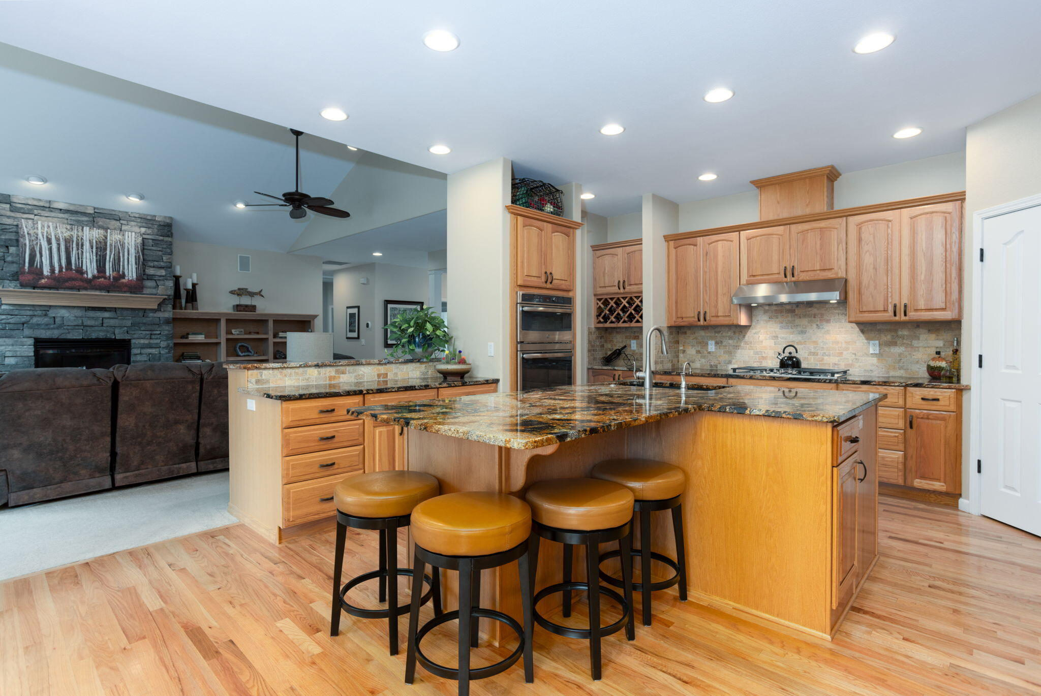 3559 NW McCready Drive