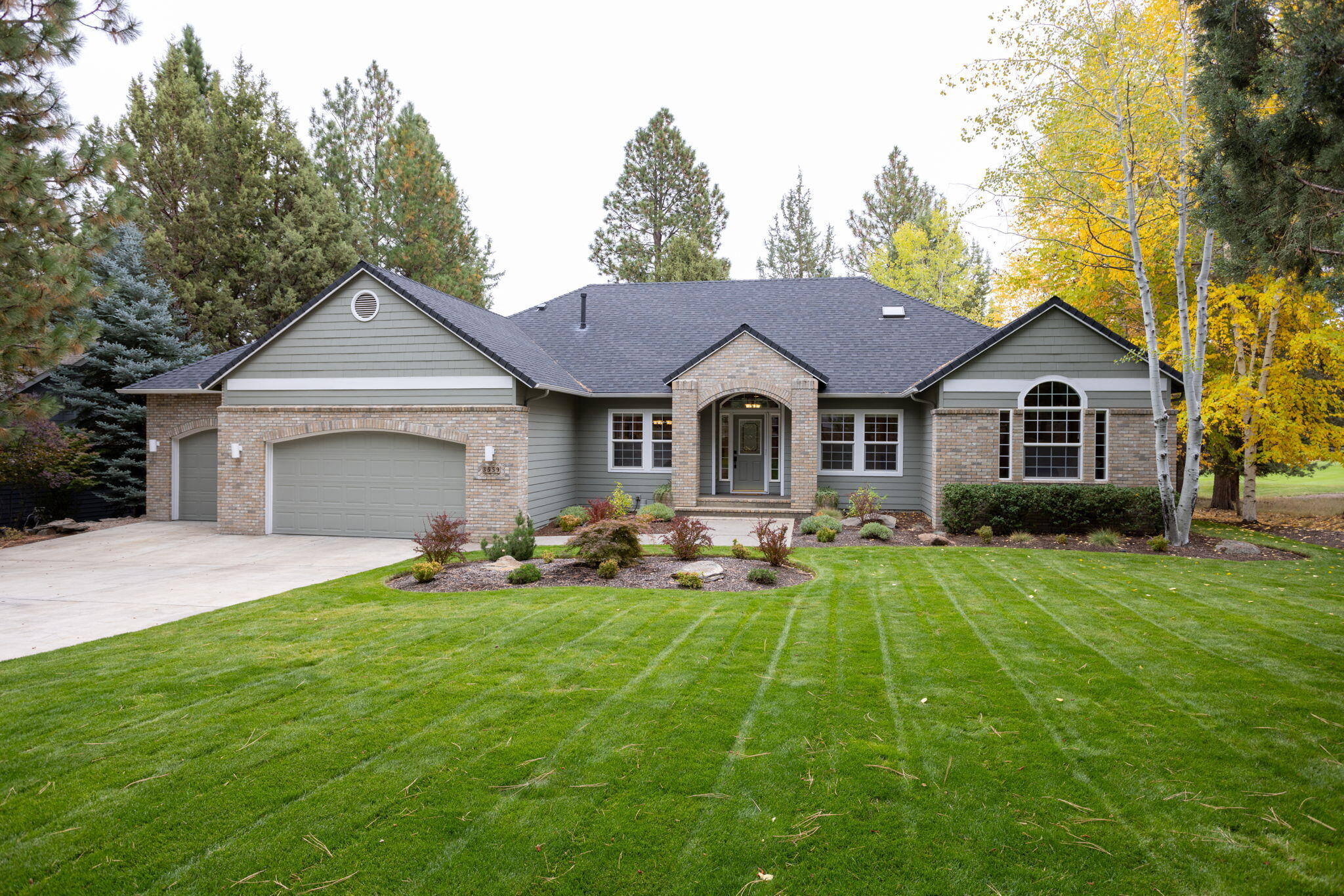 3559 NW McCready Drive