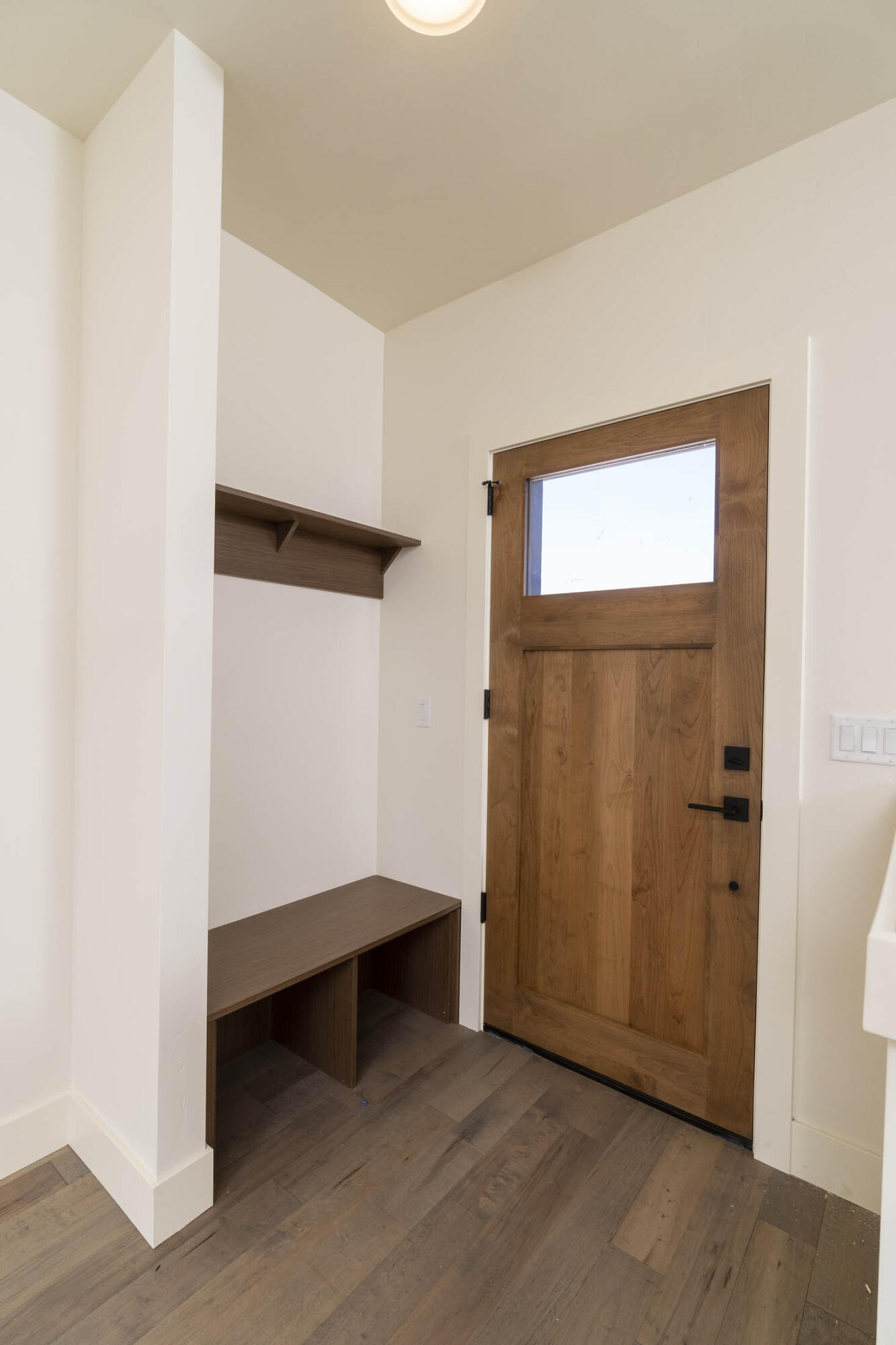 61284 McRoberts Lane, 27