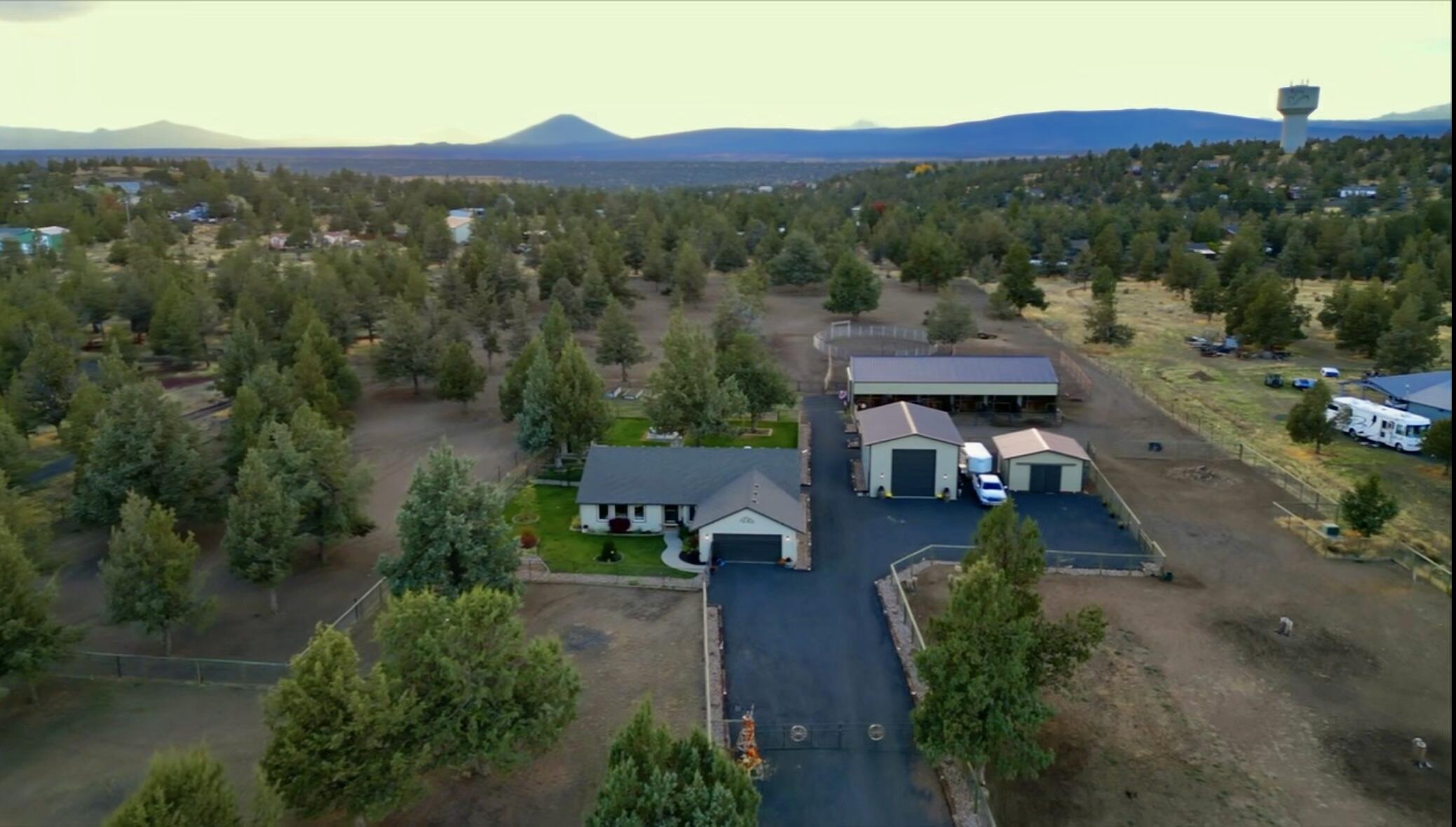 13714 SW Chipmunk Road